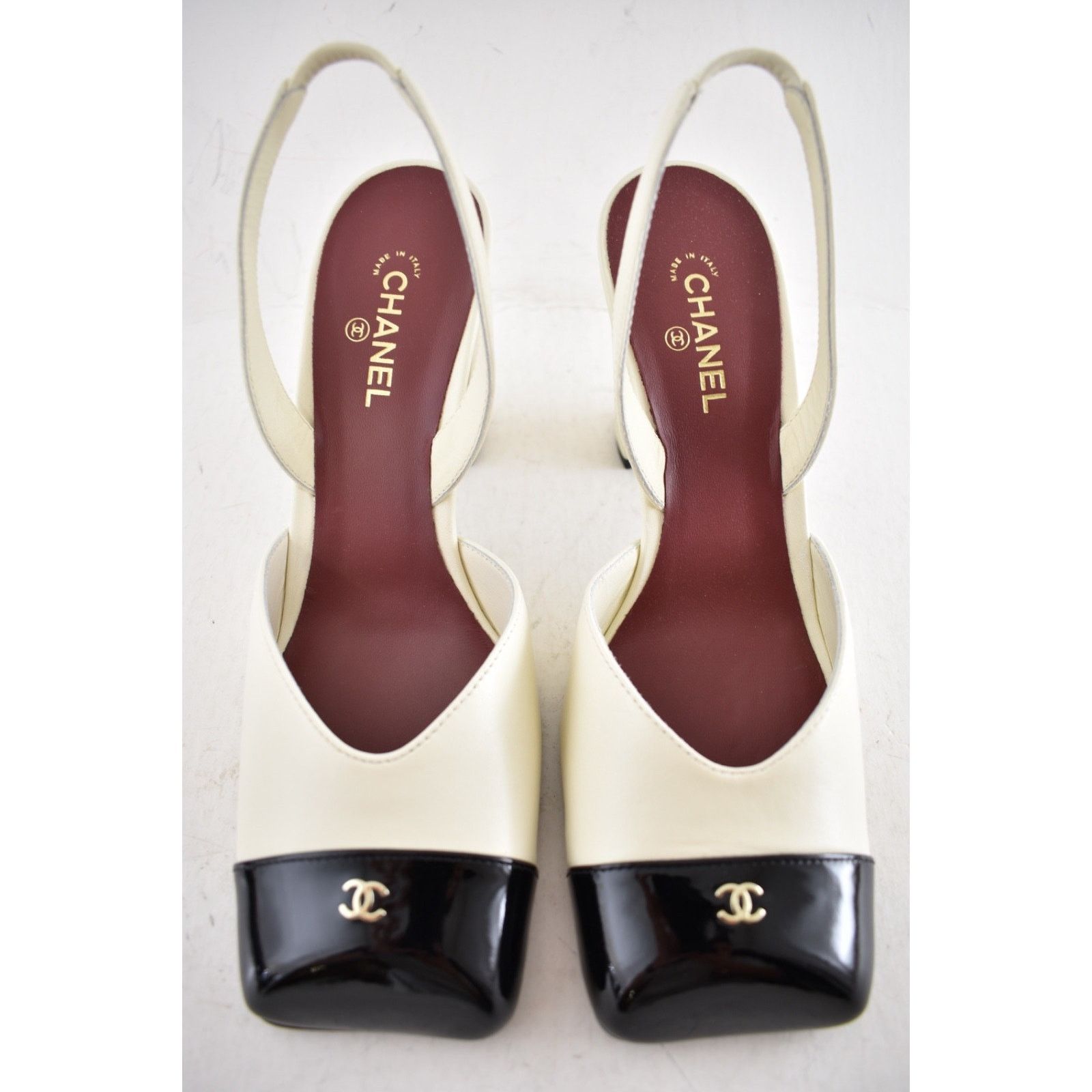 Chanel 26S Ivory Black Square Toe Slingback Block Heel Pump 40 Size US 9 / IT 39 - 10 Thumbnail
