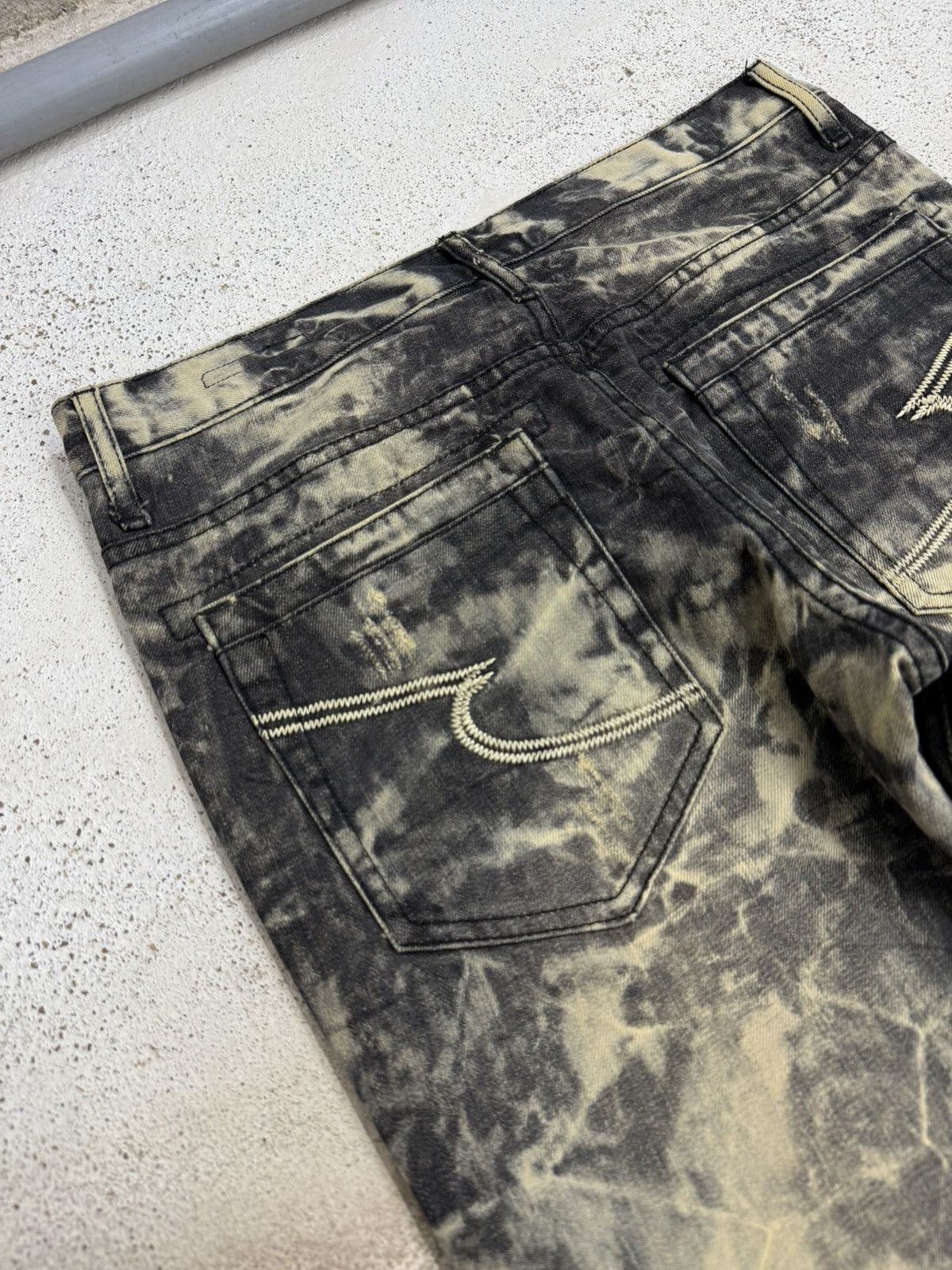 semanticdesign Semantic Design Acid Wash Distressed Denim Pants Size US 31 - 12 Thumbnail