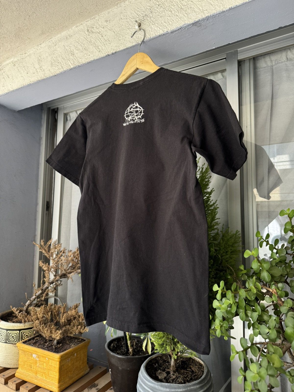 World Industries Vintage 00’s World Industries Flameboy vs Wet Willy tee Size US S / EU 44-46 / 1 - 2 Thumbnail
