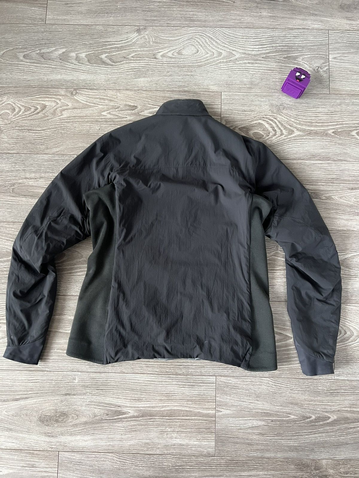 Arc'teryx ‼️Vintage Arcteryx Atom LT Reflection Logo Gorpcore Jacket‼️ Size L / US 10 / IT 46 - 18 Thumbnail
