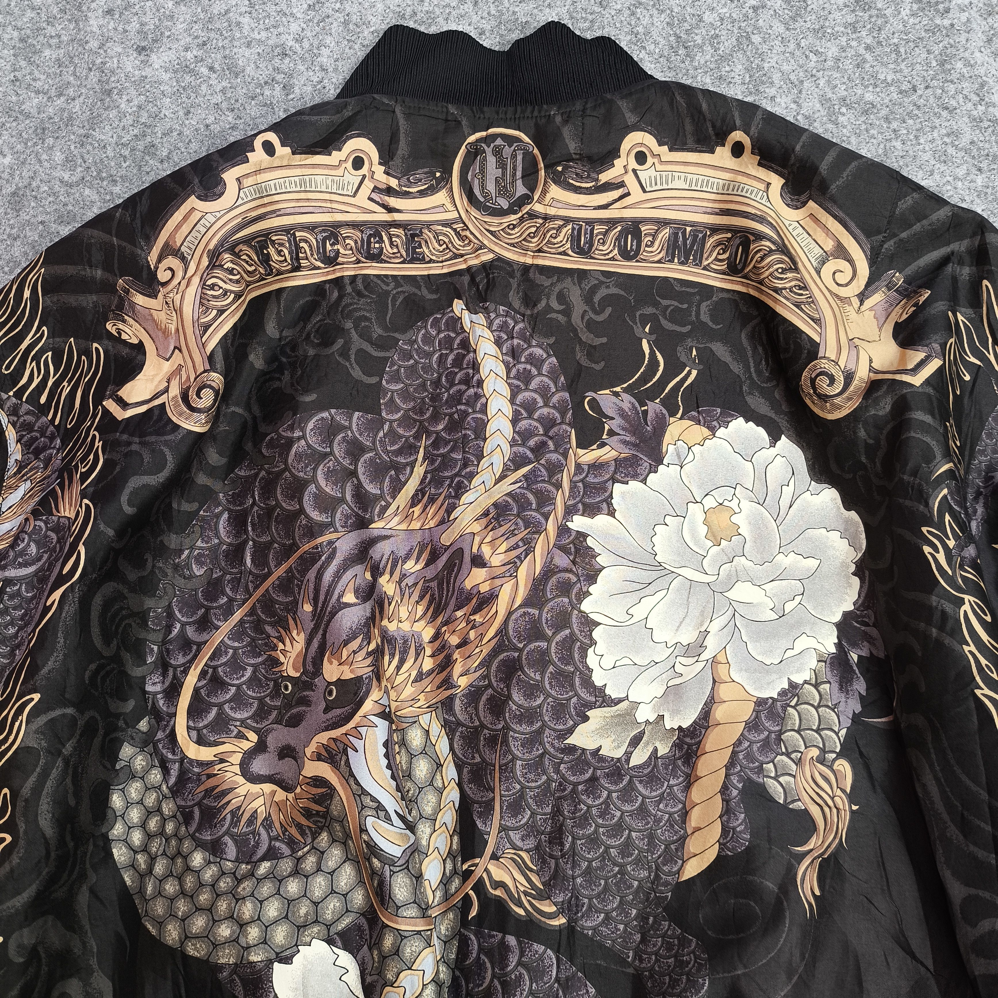 Issey Miyake ficce uomo yoshiyuki konishi reversible aop dragon jacket Size US L / EU 52-54 / 3 - 4 Thumbnail