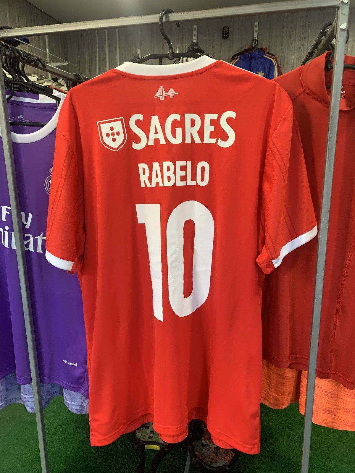 Adidas BENFICA 2019/2020 HOME SOCCER JERSEY ADIDAS Sagres Pabelo 10 Size US XL / EU 56 / 4 - 7 Thumbnail