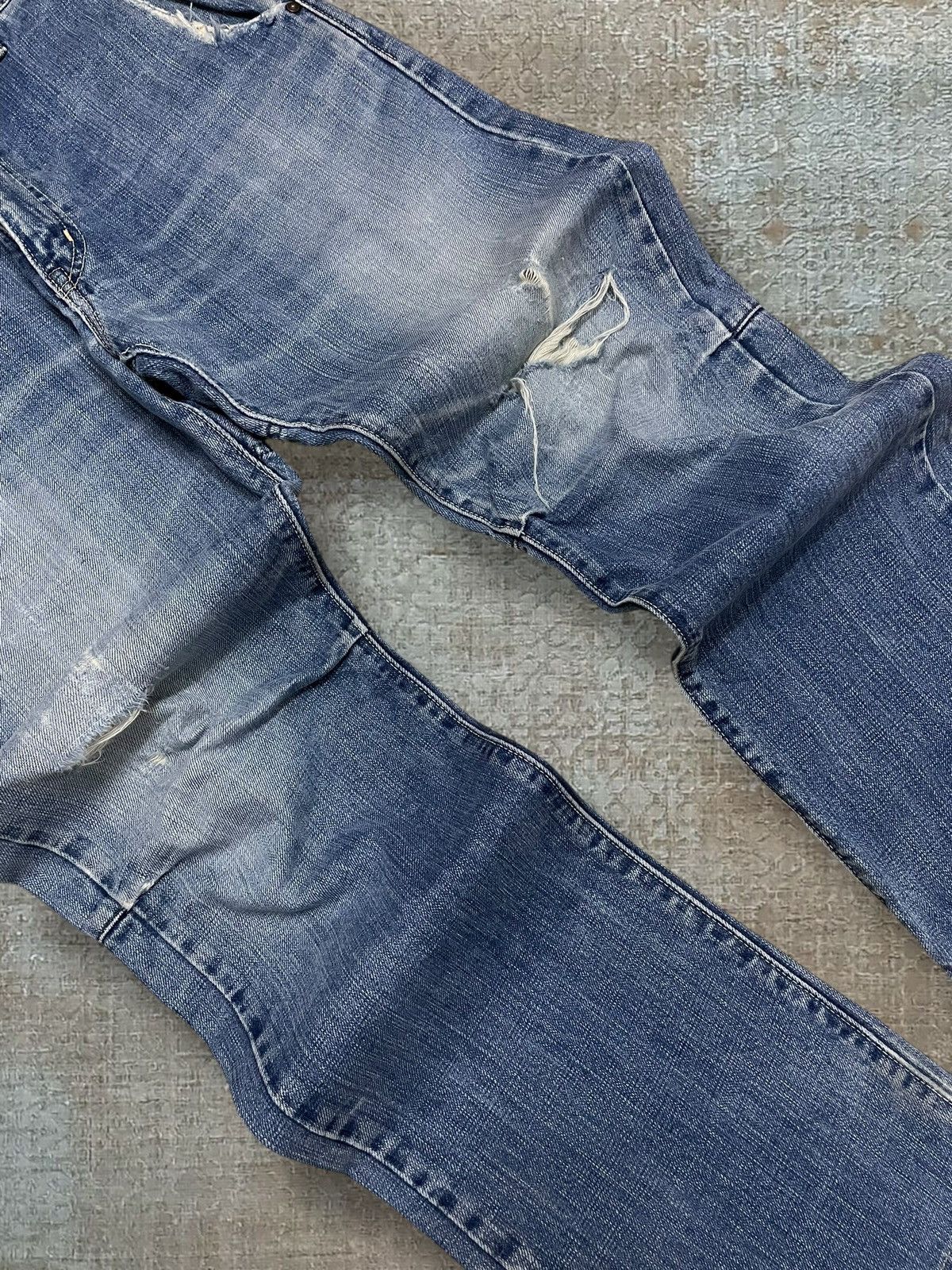 Japanese Brand Vintage 1990s Designer Jappan Studio Ecru Distressed Denim Size US 32 / EU 48 - 6 Thumbnail