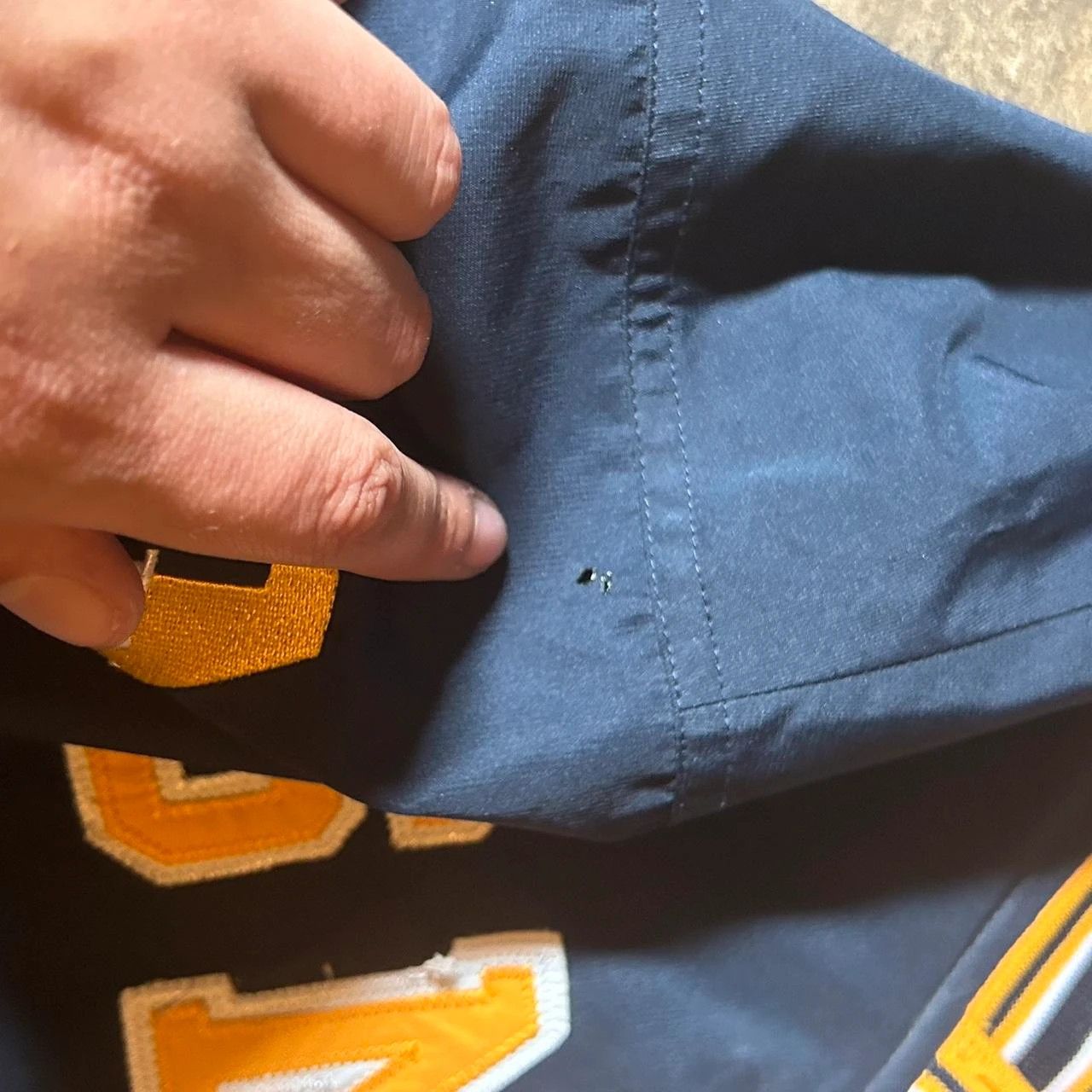 Champion Vintage Navy and yellow Champion US Navy windbreaker Size US XL / EU 56 / 4 - 5 Thumbnail