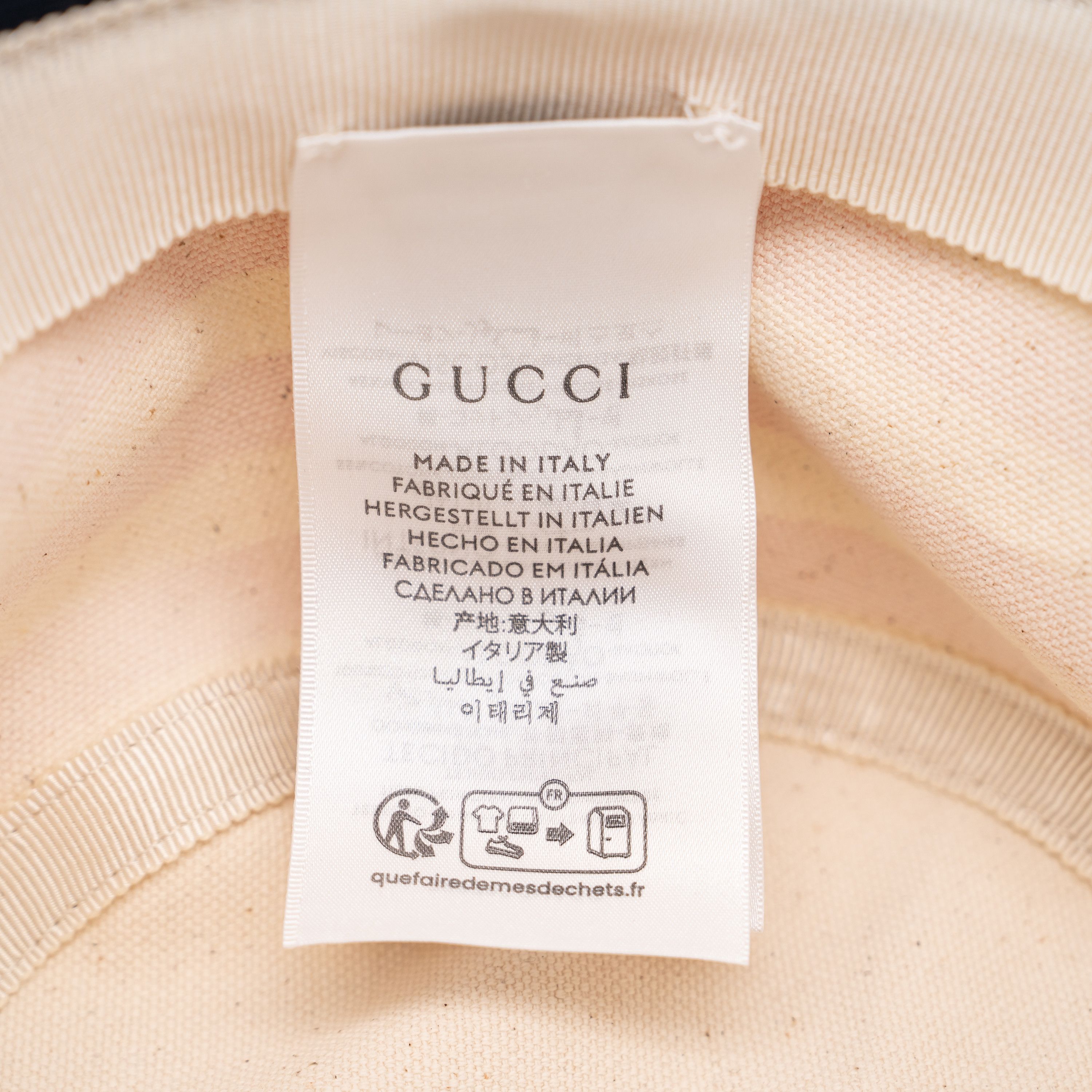 Gucci size M Gucci Striped Canvas Bucket Hat Red White Size ONE SIZE - 7 Thumbnail