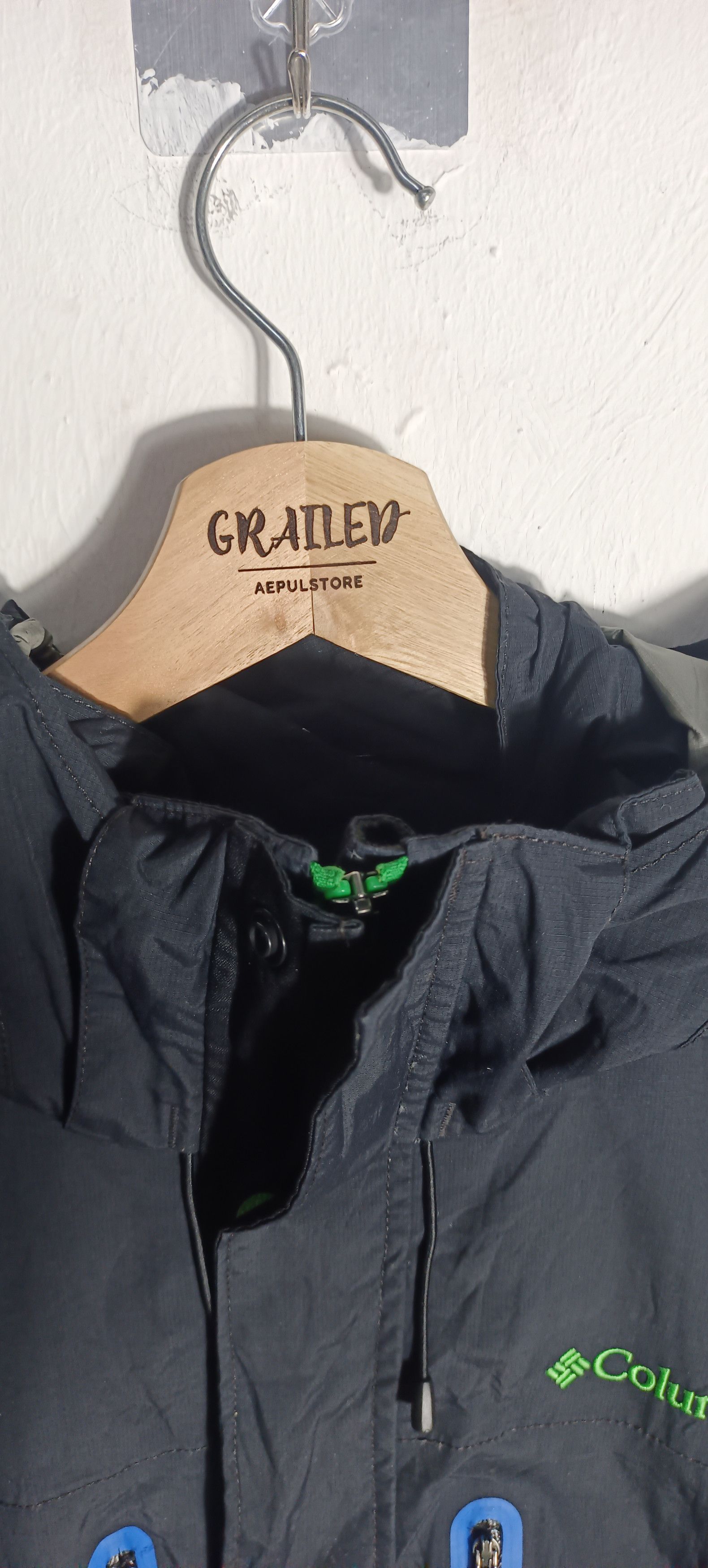 Columbia 🔥Columbia omni-tech waterproof soft shel jacket Size US L / EU 52-54 / 3 - 4 Thumbnail