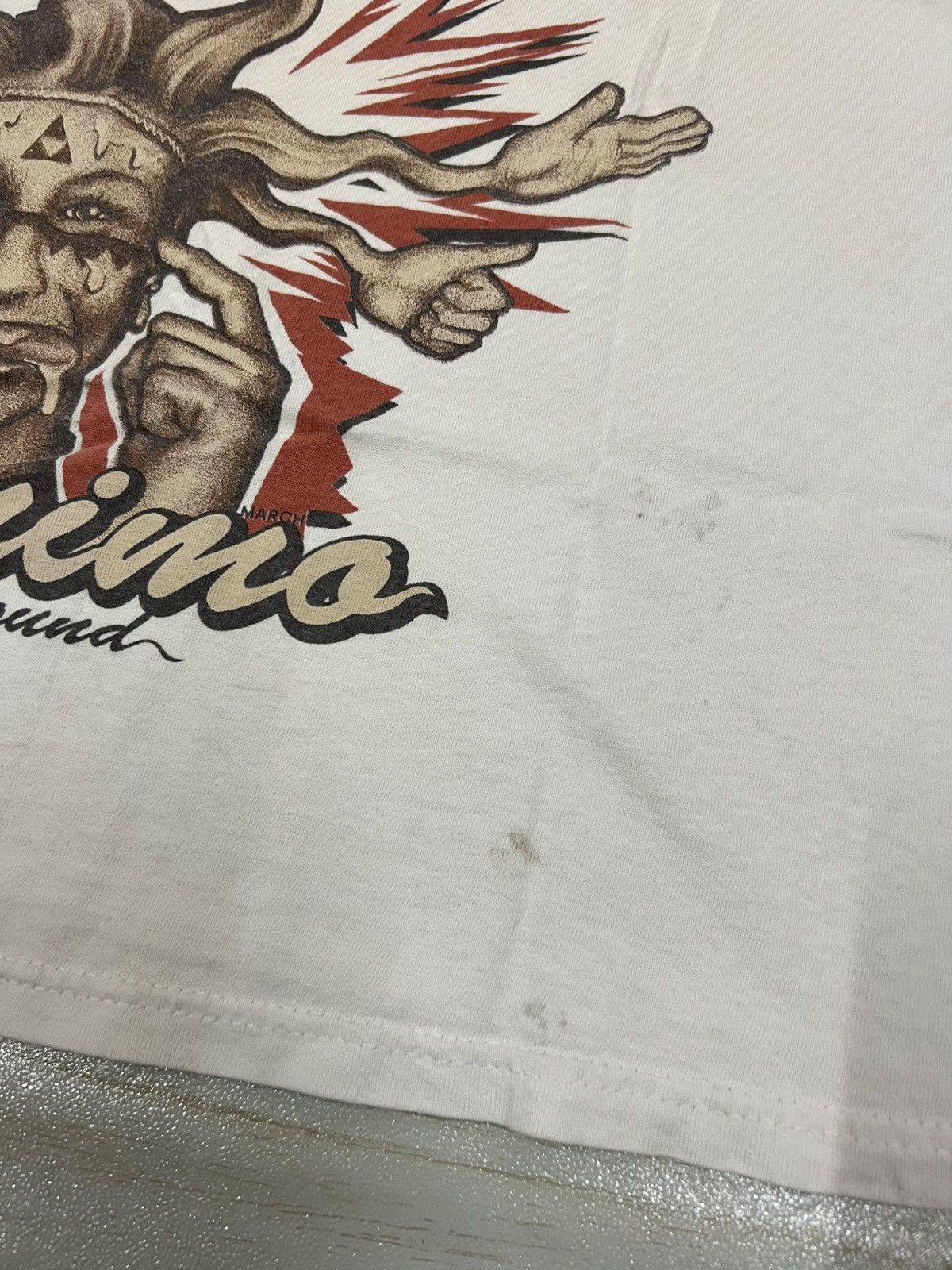 Vintage Geronimo In The Ground Sun Faded Vintage T-shirt Size US M / EU 48-50 / 2 - 6 Thumbnail