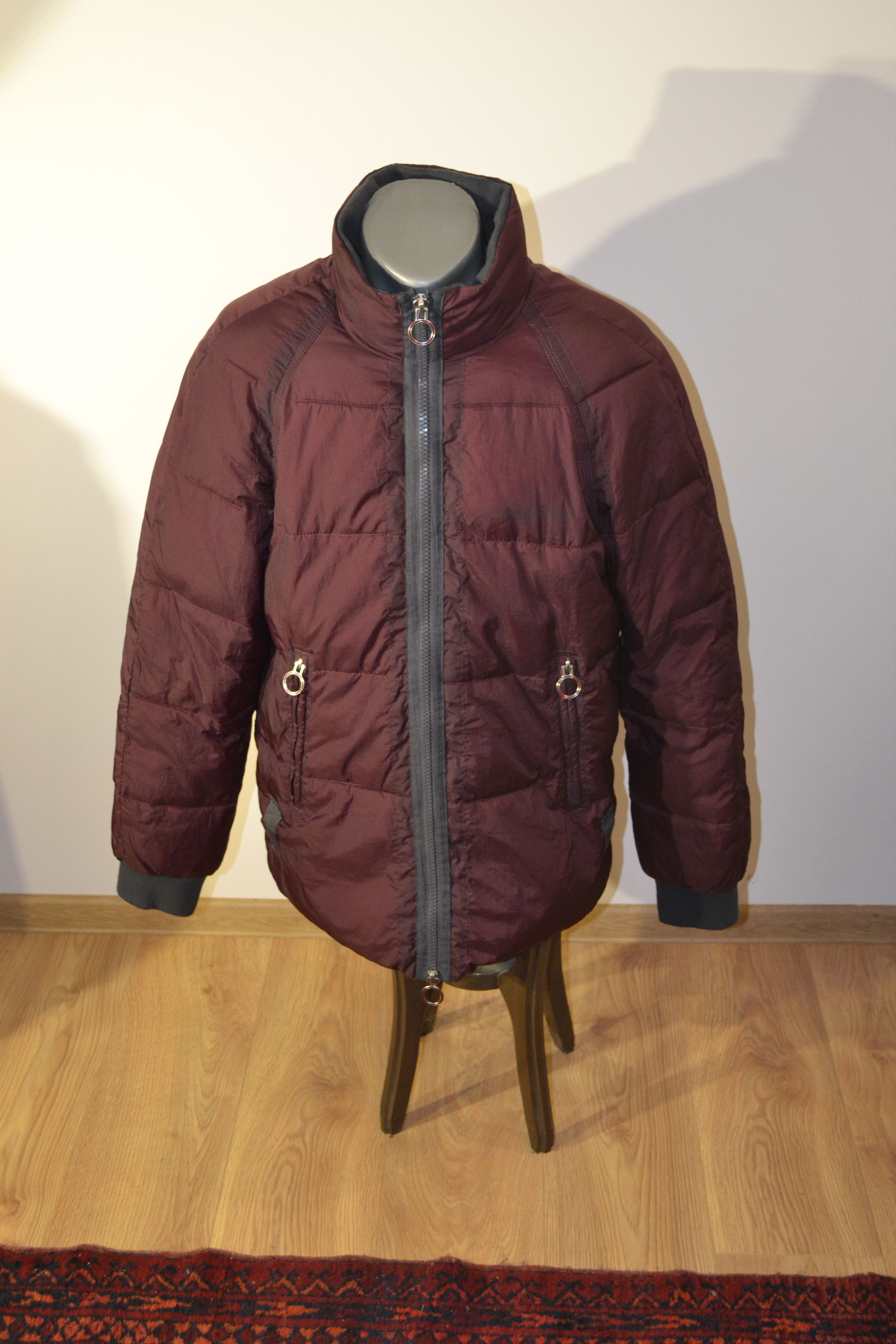 Armani Vintage Armani Jeans Puffer Jacket – Size L – Rare 2000s Size US L / EU 52-54 / 3 - 1 Thumbnail