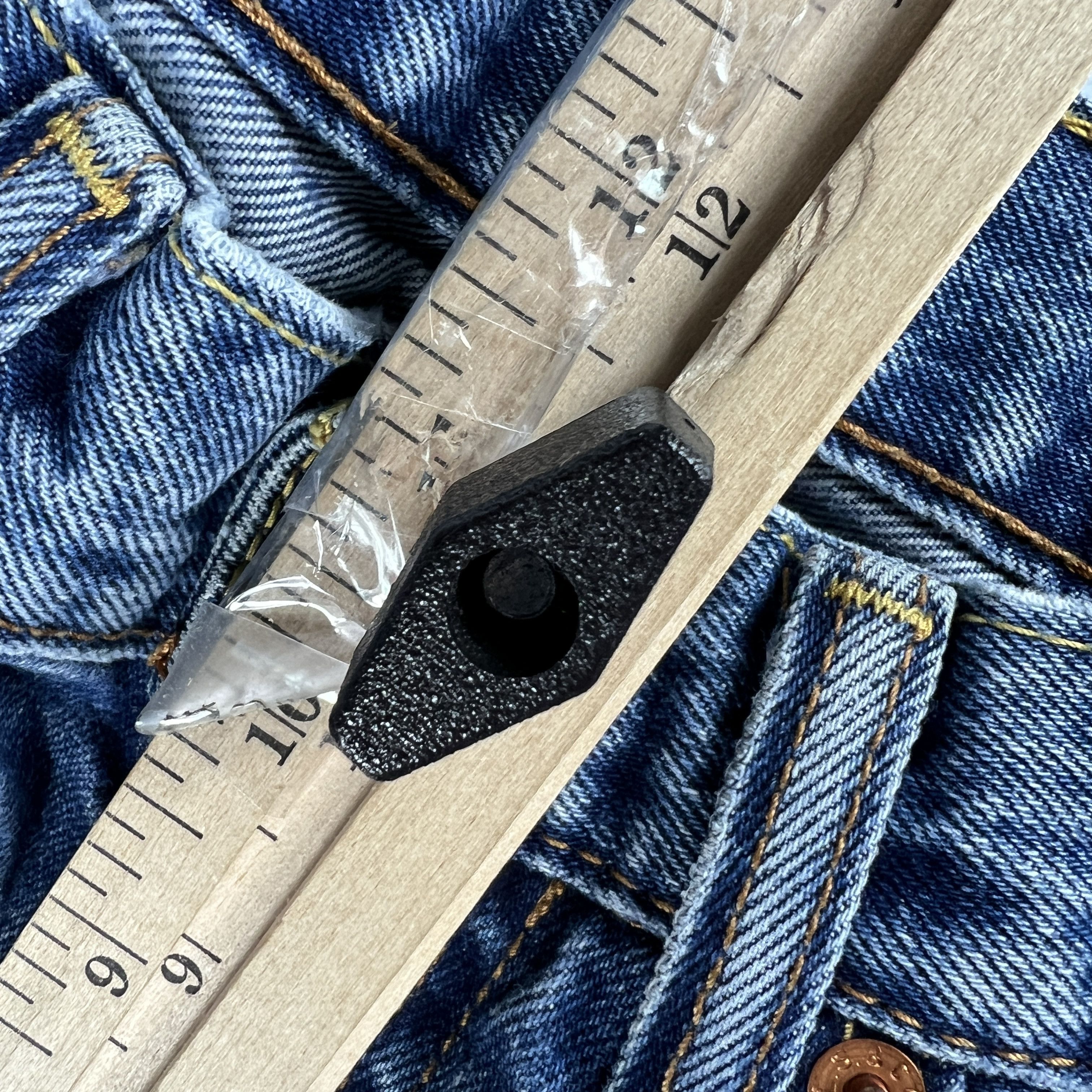 Levi's Levi's Jeans 505 Straight Leg Blue Faded Cotton Denim Size US 34 / EU 50 - 23 Thumbnail