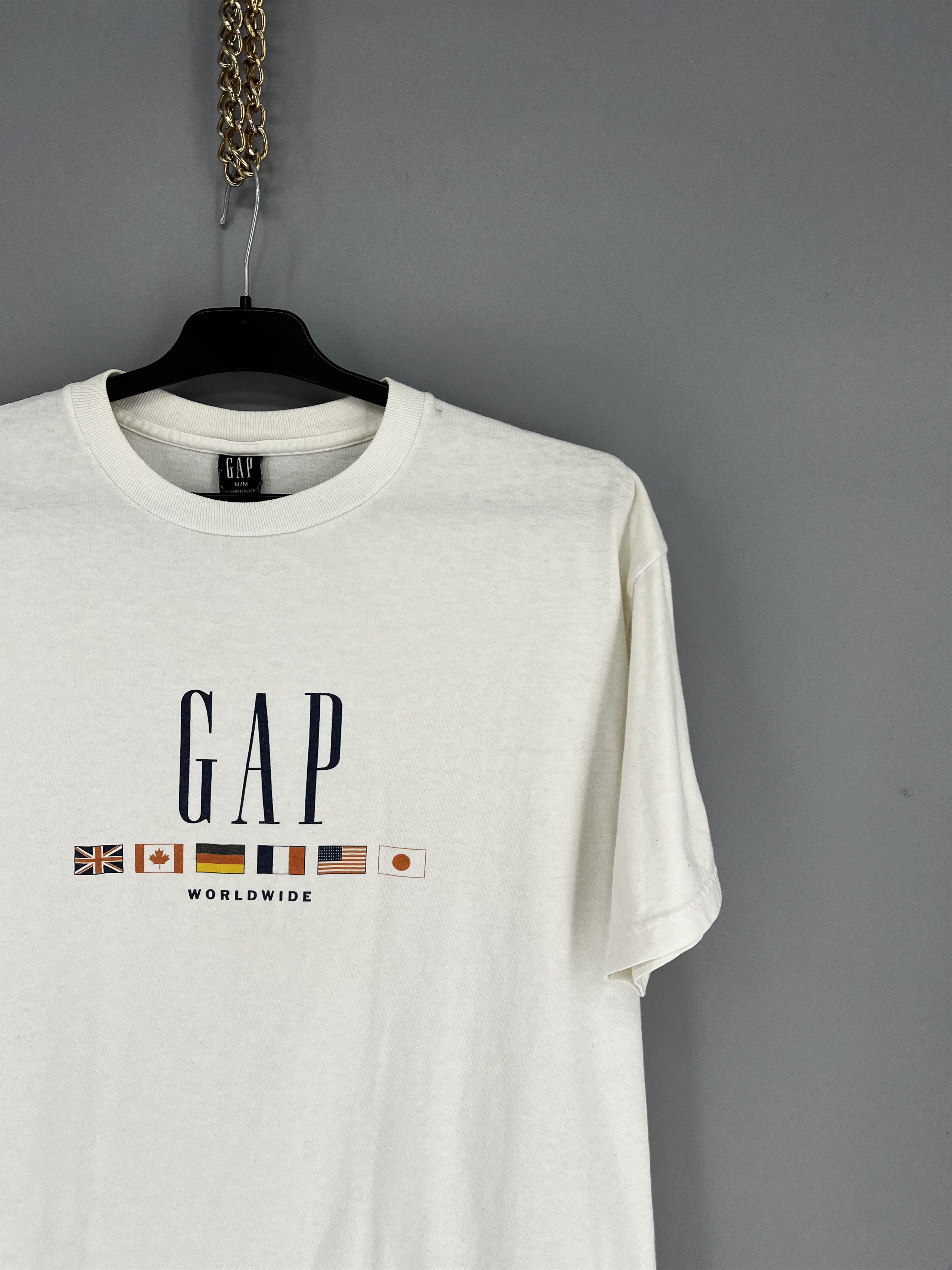 Gap Vintage 90s Gap Gap Worldwide Flag Print On Single Stitch Size US M / EU 48-50 / 2 - 5 Thumbnail