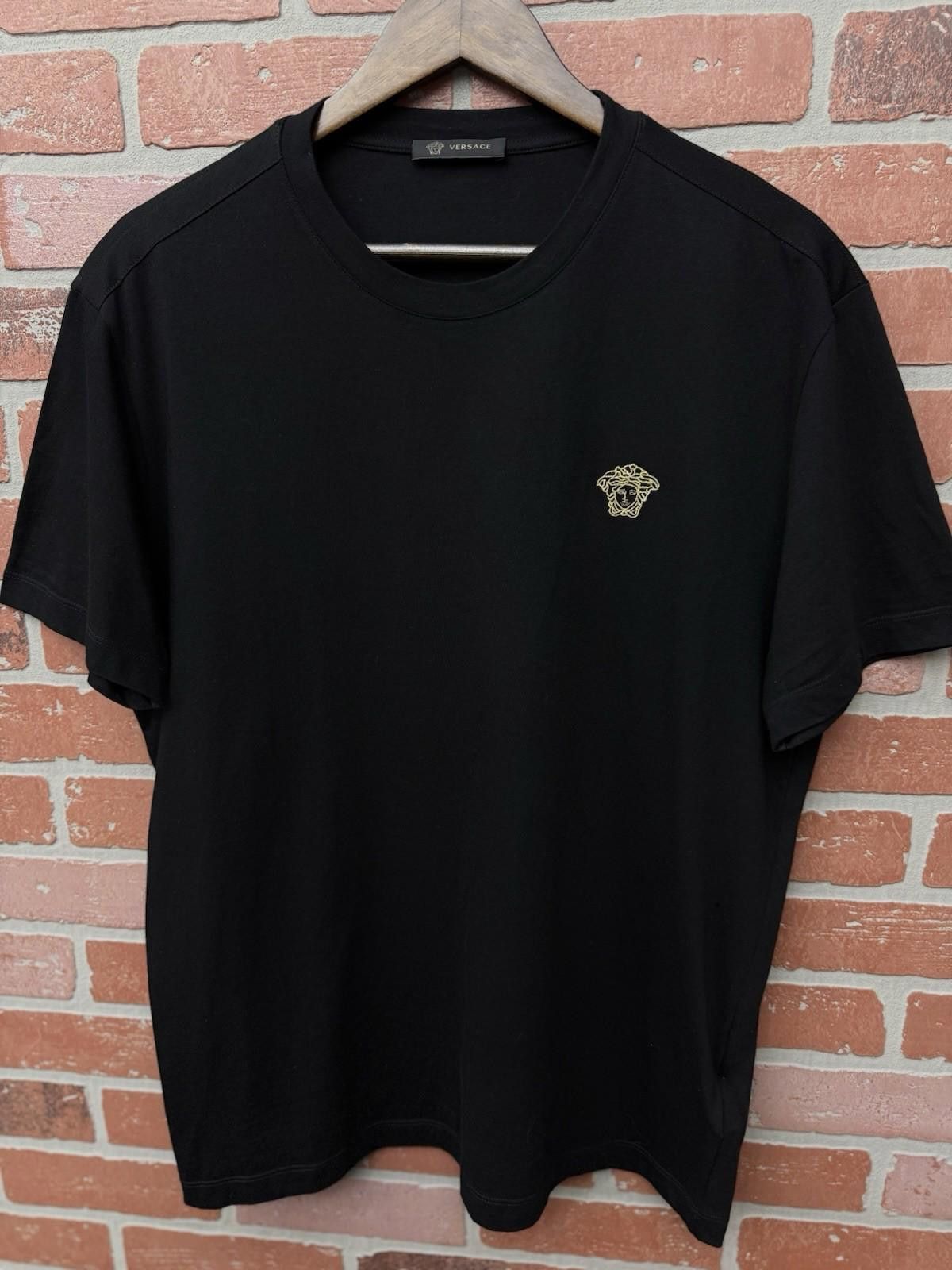 Versace Versace Black T-Shirt Men’s Size Small | Gold Logo Tee | Size US S / EU 44-46 / 1 - 2 Thumbnail