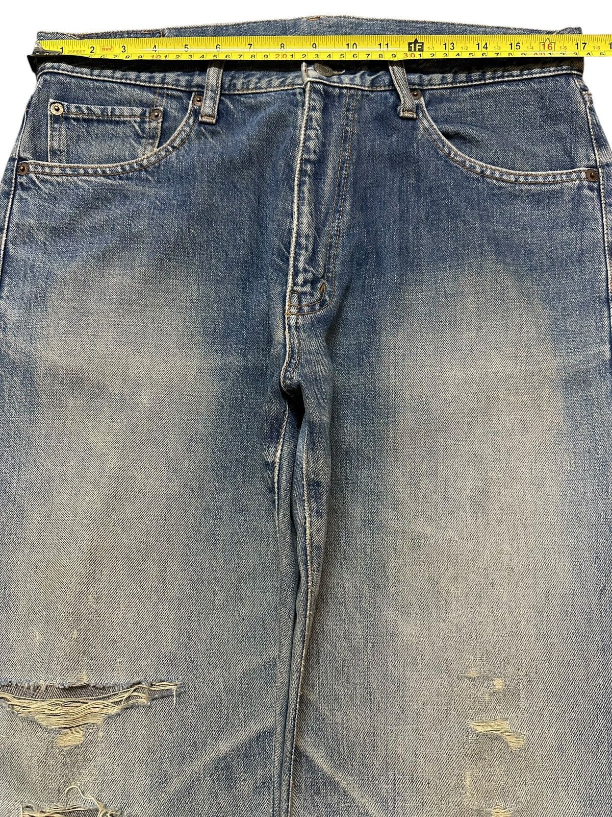 Japanese Brand Vintage Japanese Brand Faded Wash Distressed Baggy Jeans Size US 34 / EU 50 - 11 Thumbnail