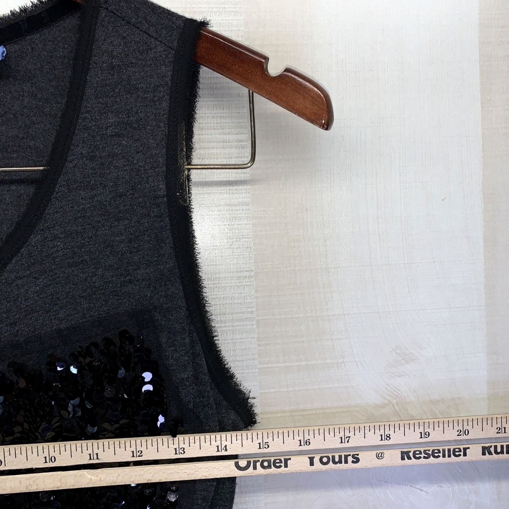 Vintage VINTAGE Simply Vera-Vera Wang Black Sequined Belted Tank Top Party/Holiday-3652 Size M / US 6-8 / IT 42-44 - 2 Thumbnail