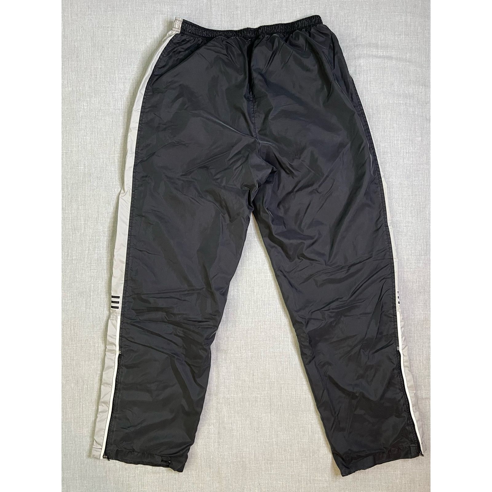 Adidas Vintage 2003 Adidas Mesh Lined Baggy Track Pants Large Size US 31 - 2 Thumbnail