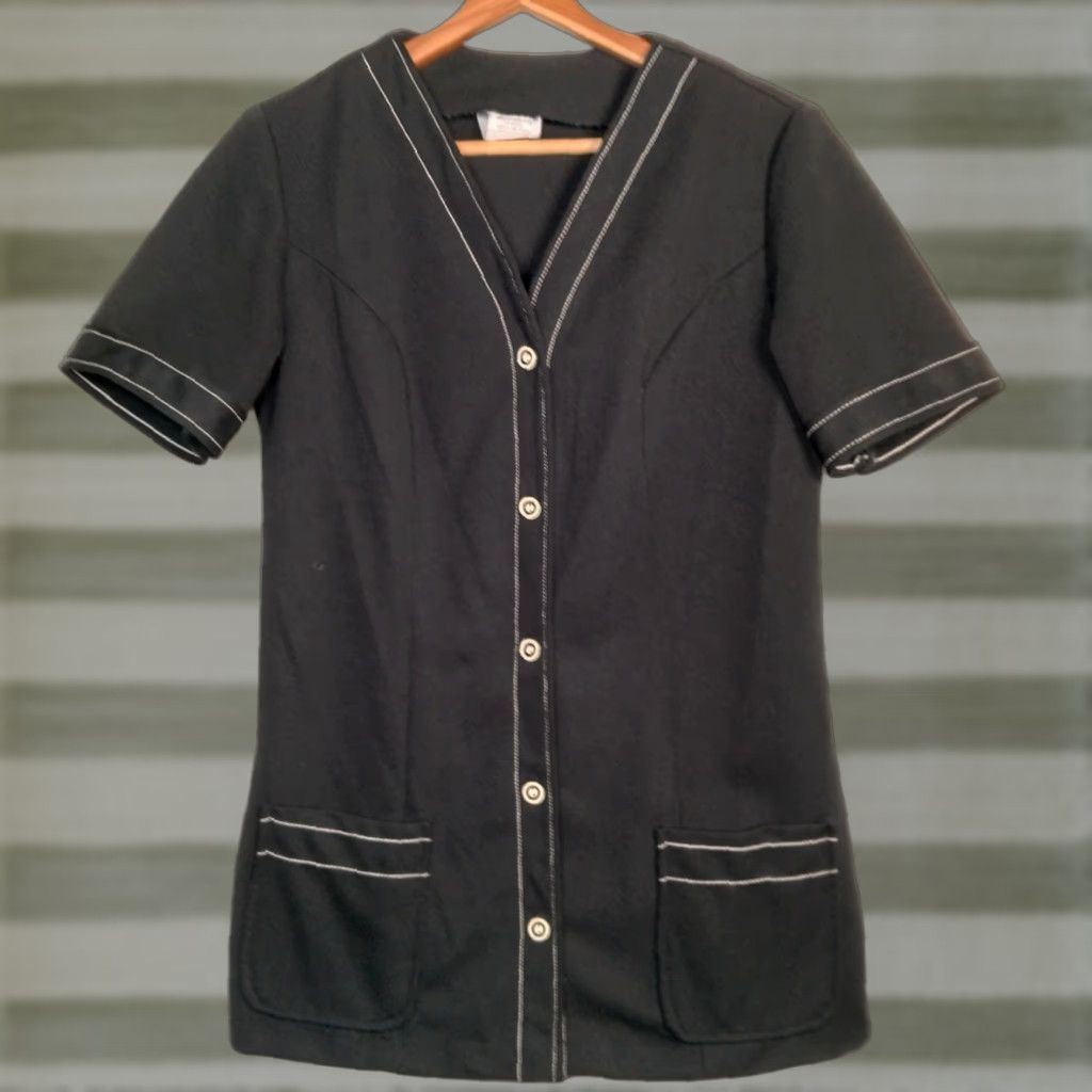 Vintage VINTAGE Smock Shirt XL Tall Black Polyester V neck Short Sleeve Button-Up 14 Tall Womens Work Shirt Casual Workwear Size XL / US 12-14 / IT 48-50 - 1 Thumbnail