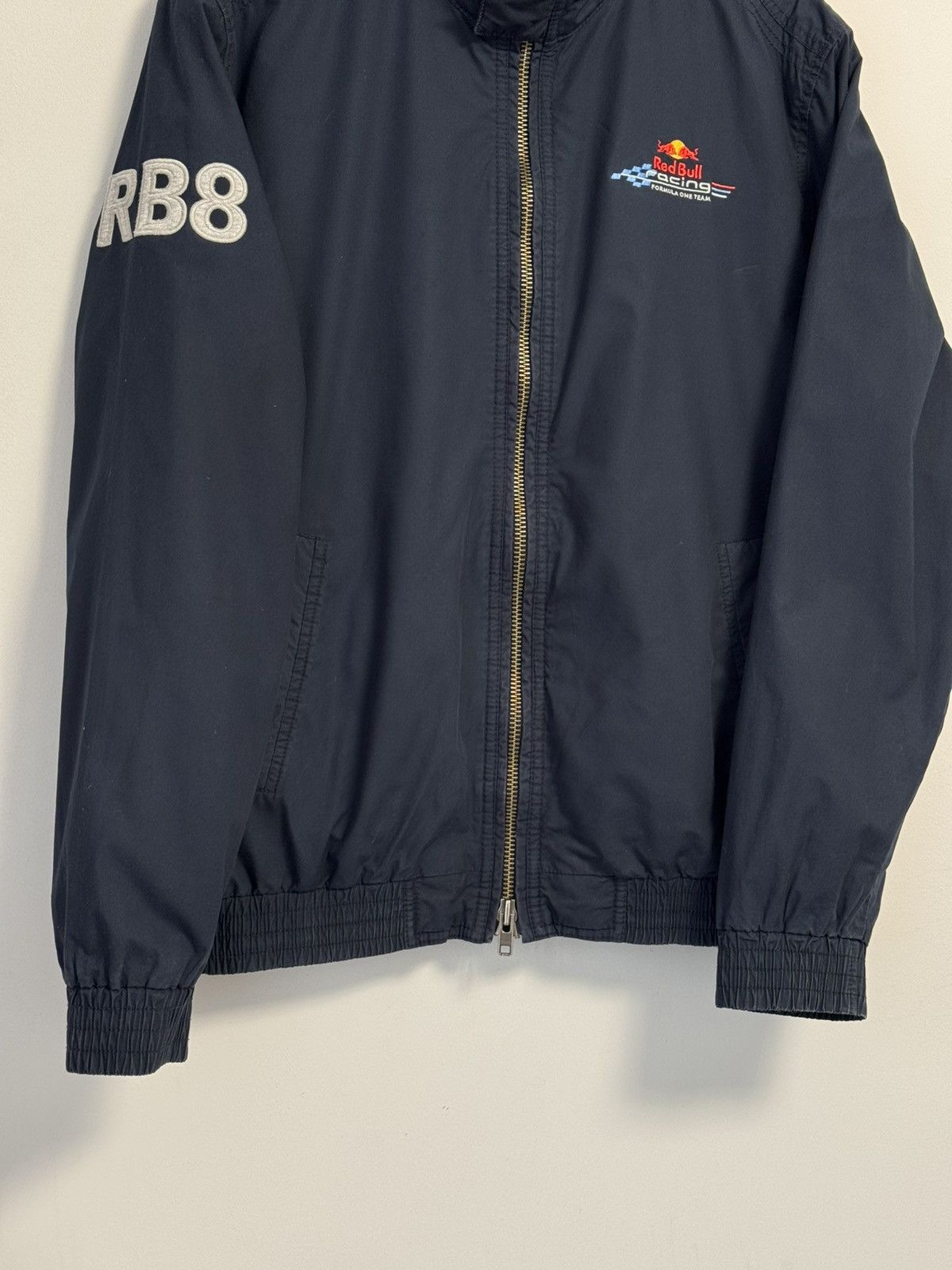 Red Bull Red Bull Racing RB8 Jacket Navy Formula 1 F1 Windbreaker Size US L / EU 52-54 / 3 - 3 Thumbnail