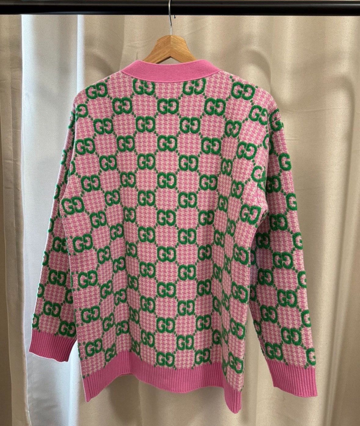 Gucci Gucci Colorful Logo V-Neck Wool Cardigan-2506 Size M / US 6-8 / IT 42-44 - 2 Thumbnail