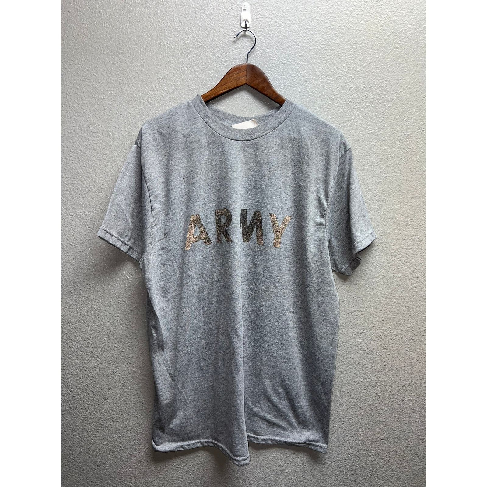 Vintage Vintage Army Shirt Soldier Faded Wear Gray Graphic Tee Large Size US L / EU 52-54 / 3 - 1 Thumbnail