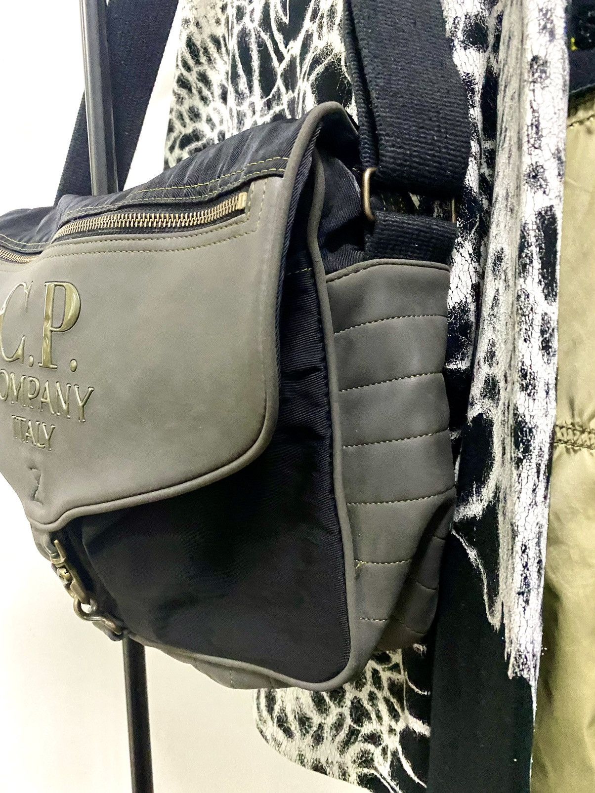 C.P. Company Vintage Rare C.P Company Adjustable Sling Bag Size ONE SIZE - 10 Thumbnail