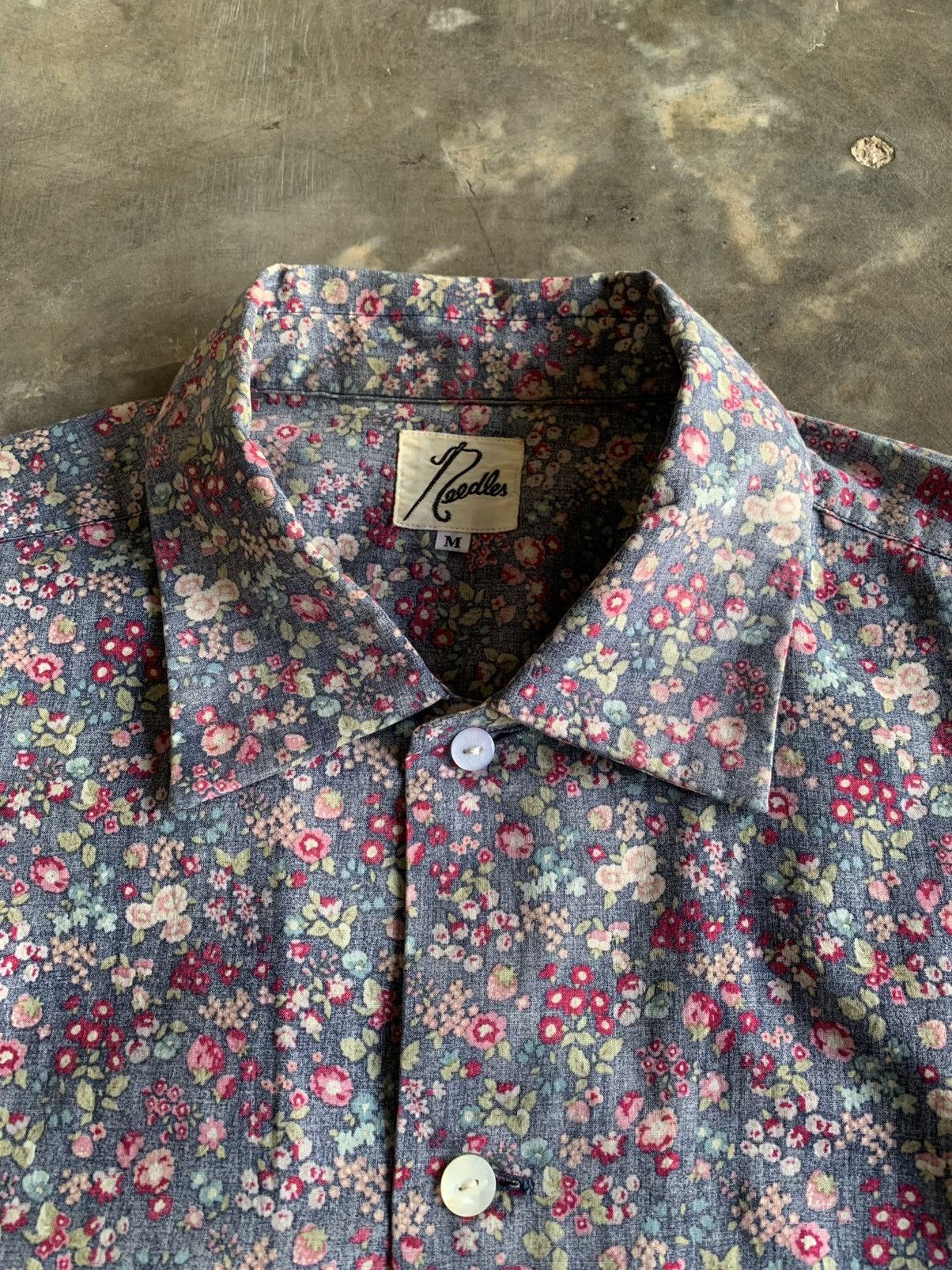 Needles 💥LAST SALE💥Needles Nepenthes Floral print Shirt Size US M / EU 48-50 / 2 - 3 Thumbnail