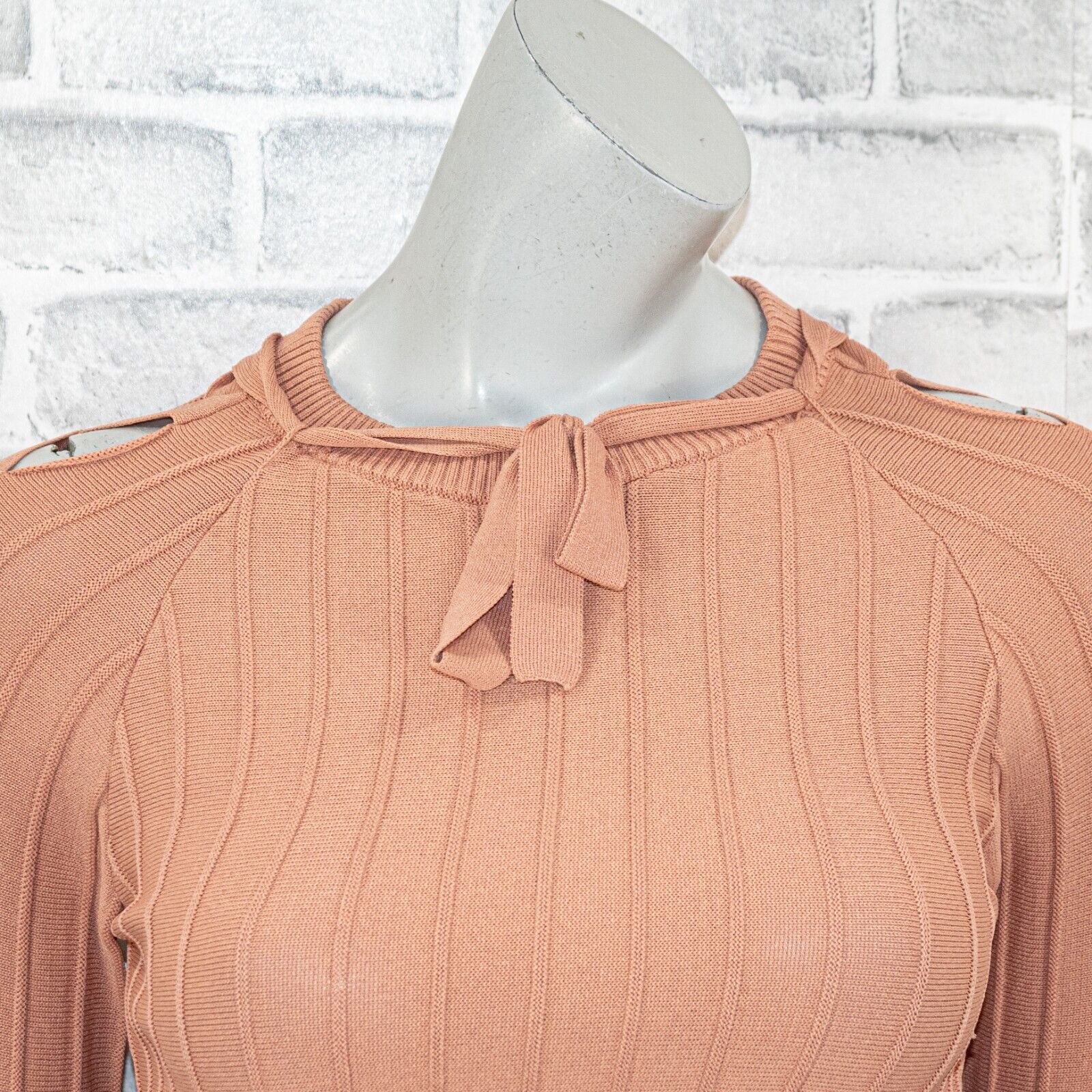 For Love & Lemons Knitz For Love & Lemons Ribbed Crop Top open lace sleeves Size L / US 10 / IT 46 - 10 Thumbnail