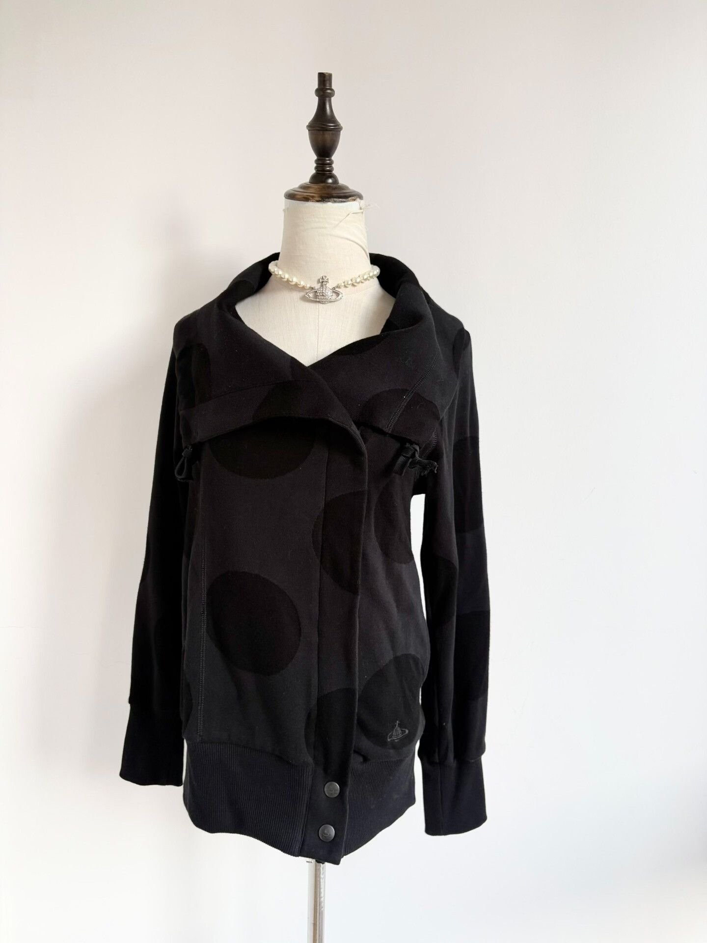 Vivienne Westwood Vivienne Westwood Black Polka Dot Hoodie Size M / US 6-8 / IT 42-44 - 1 Thumbnail