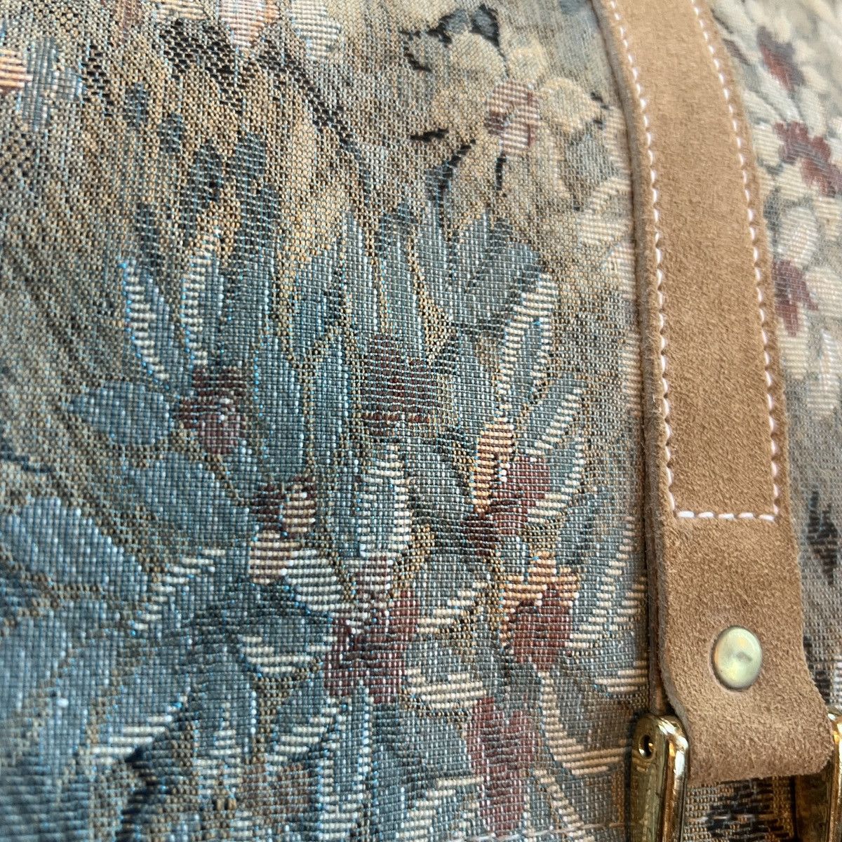 Other rench Vintage Floral Tapestry Duffel Bag Size ONE SIZE - 14 Thumbnail