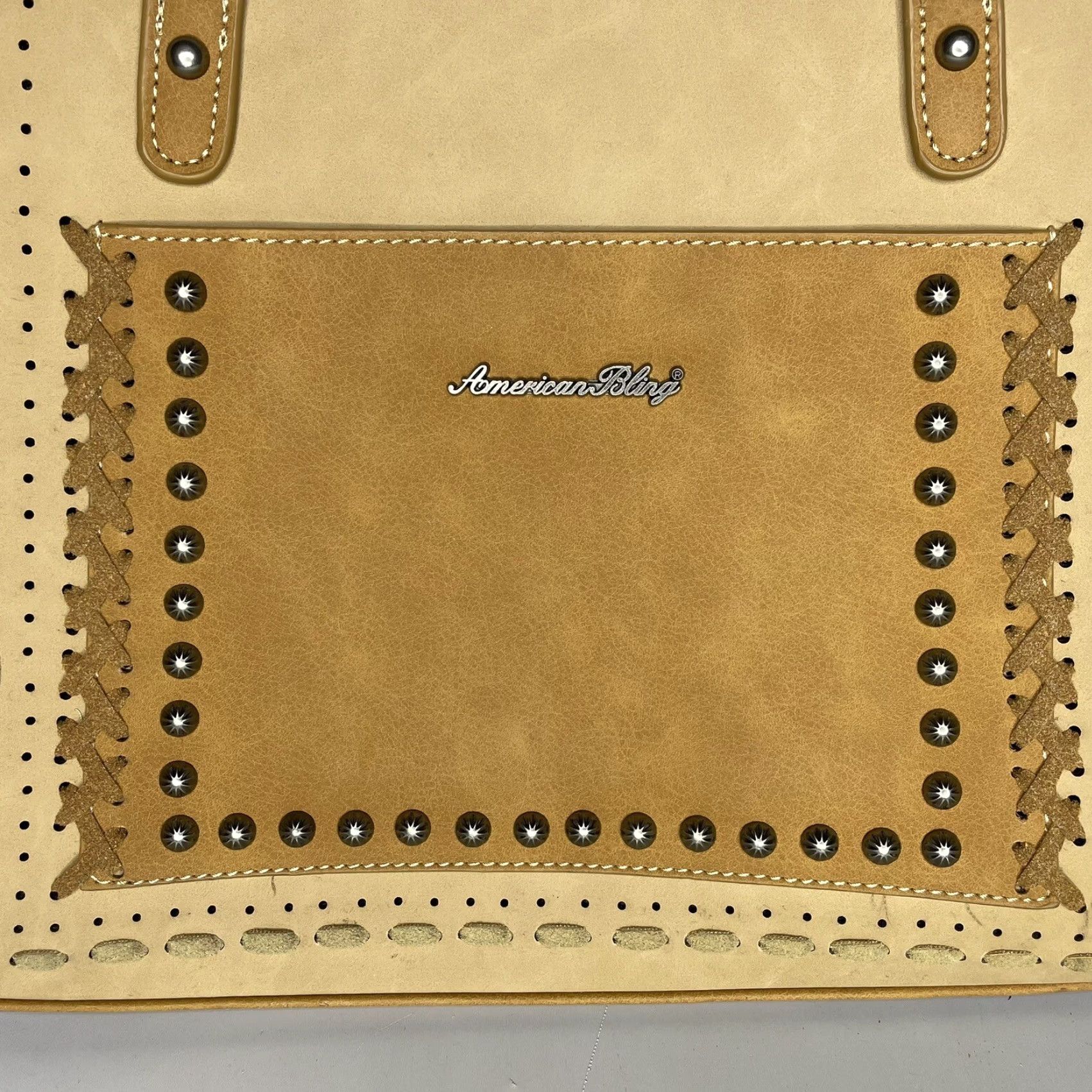 Vintage American Bling Concealed Carry Shoulder Bag Tan Purse Studded Detail Zip Closure Purse Women Large Brown Tan Size ONE SIZE - 2 Thumbnail
