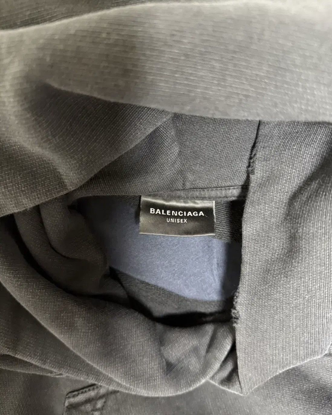 Balenciaga Balenciaga Be Different Apple Hoodie Size US M / EU 48-50 / 2 - 2 Thumbnail