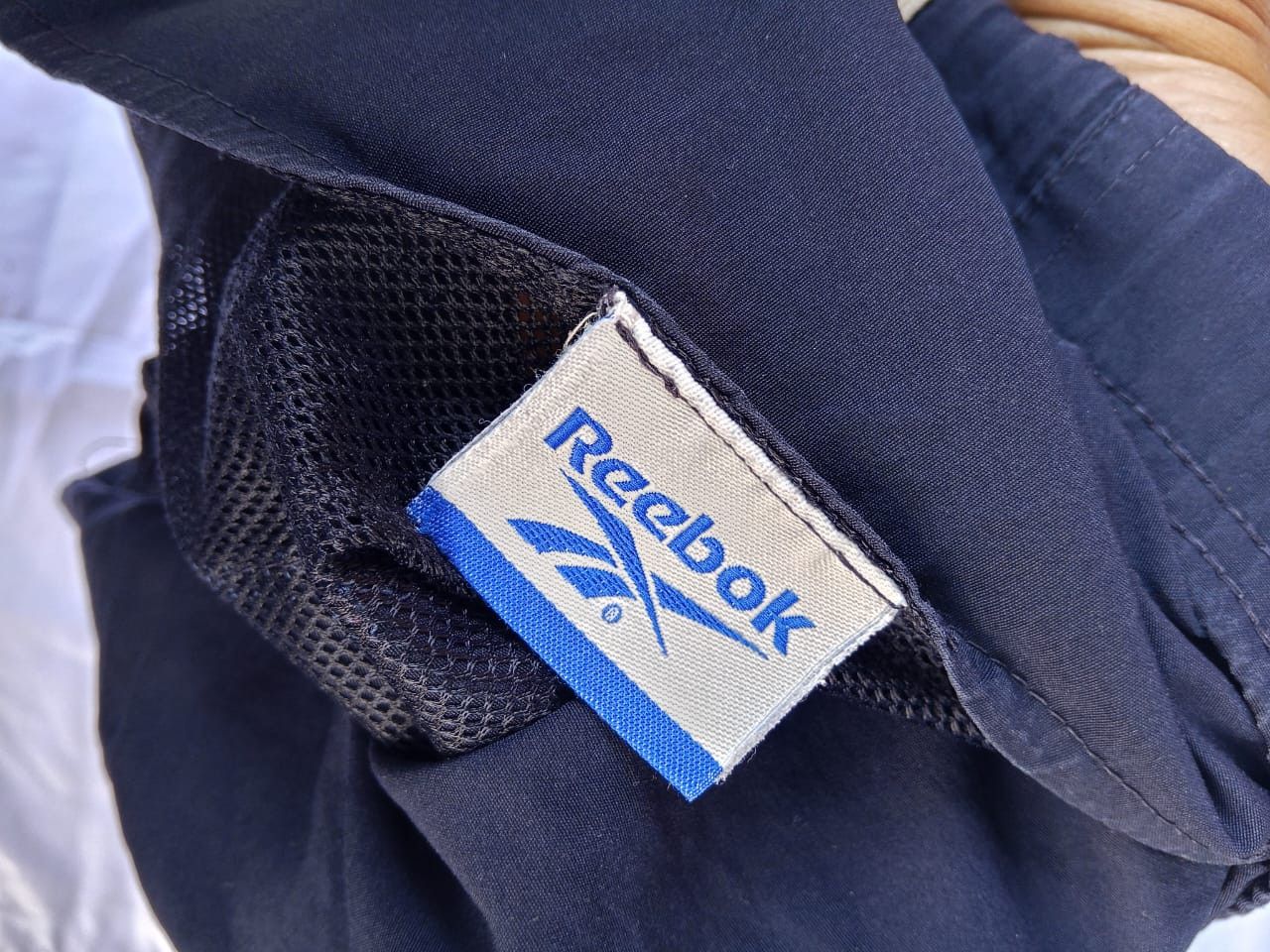 Reebok Celana pendek/short pants/rileks pants reebok original Size US 33 - 7 Thumbnail