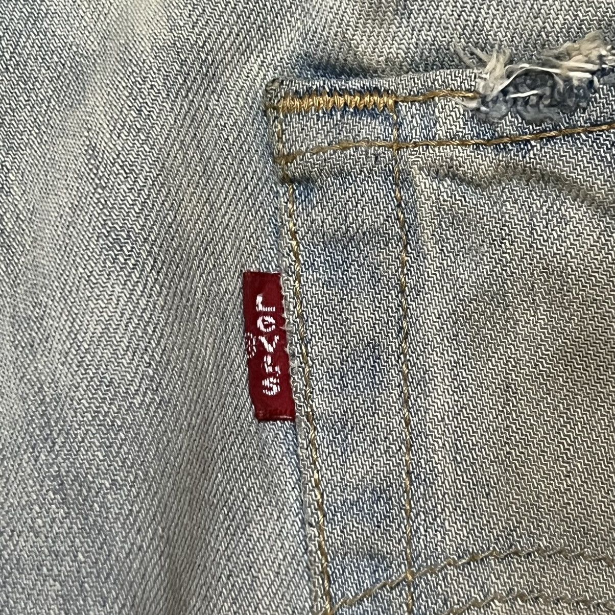 Levi's Vintage Levis 501 Distressed Denim Jeans Size US 29 - 23 Thumbnail