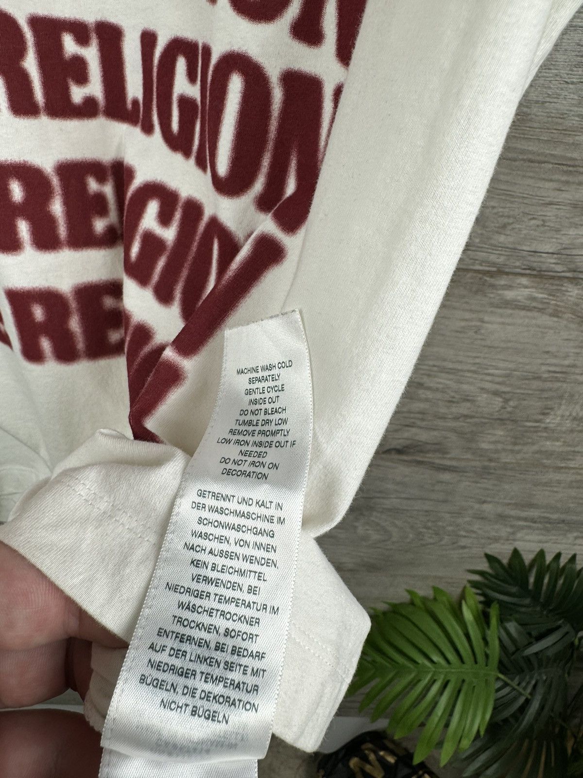 True Religion True Religion Mens T-shirt Size M Japanese style Size US M / EU 48-50 / 2 - 7 Thumbnail