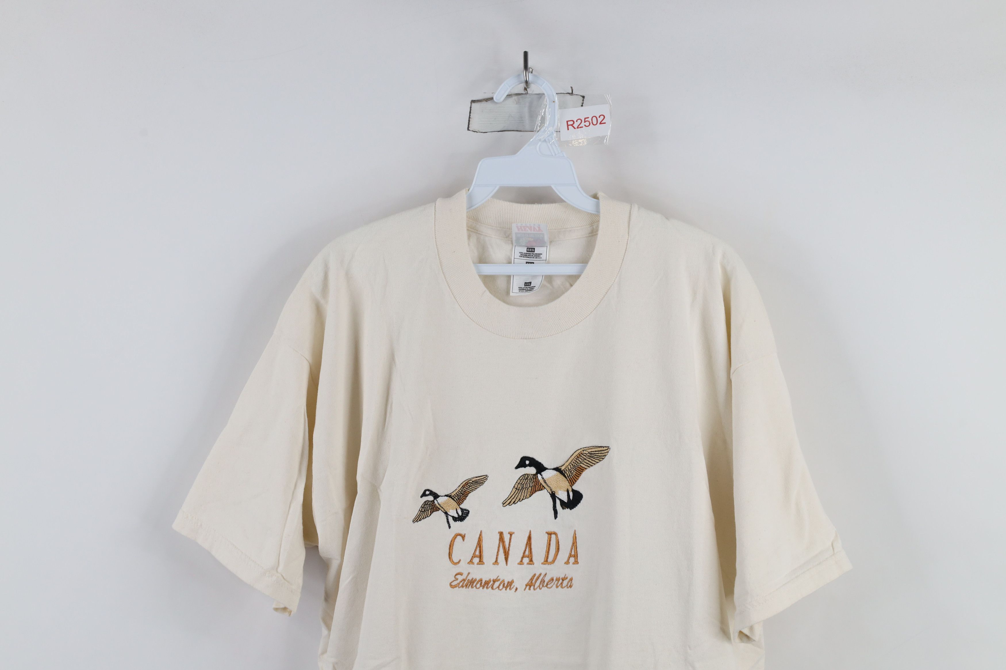 Vintage Vintage 90s Streetwear Canada Goose Duck T-Shirt Cream Size US XXL / EU 58 / 5 - 2 Thumbnail