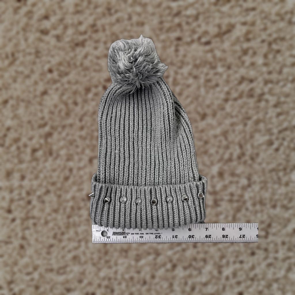 Steve Madden Steve Madden Beanie Toque Womens OS Gray Silver Spike Knit 100% Acrylic Pom Ski Size ONE SIZE - 1 Thumbnail