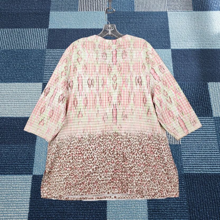 Vintage Coral Bay Blouse Tunic 2X Beige Leopard 3/4 Sleeve V-Neck Boho Knit Plus Womens Shirt Women Size XXL / US 16-18 / IT 52-54 - 1 Thumbnail