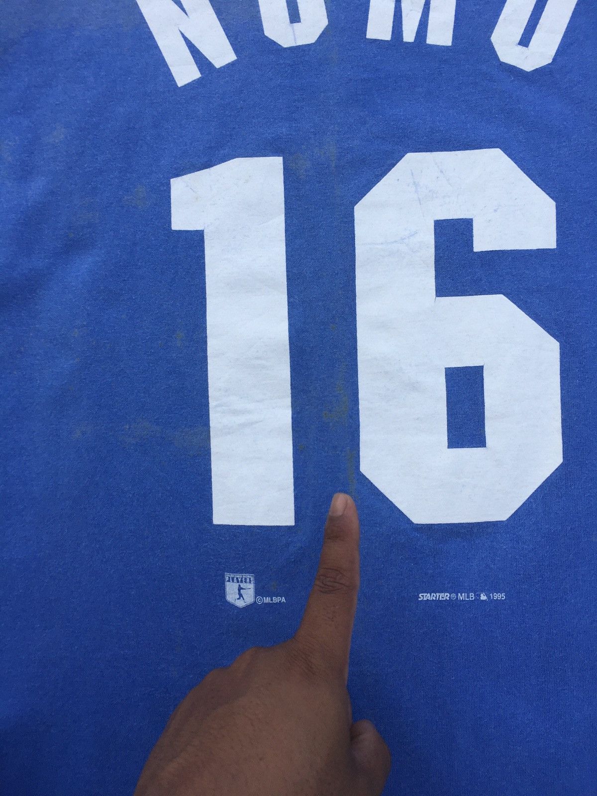 MLB Rare Vintage 90s Dodgers Spellout Tshirt Size US M / EU 48-50 / 2 - 15 Thumbnail
