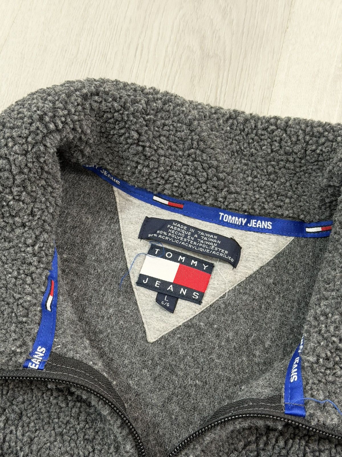 Tommy Hilfiger Vintage 90s Tommy Hilfiger Deep Pile Sherpa 1/4Zip Sweater L Size US L / EU 52-54 / 3 - 4 Thumbnail
