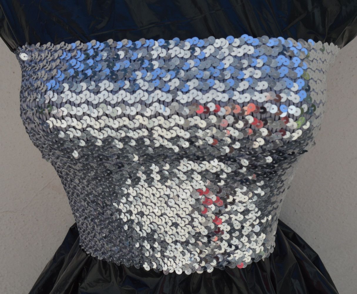 Other TUBE TOP OR MINI SKIRT SUPER STRETCH 9'' H 12''W Size M / US 6-8 / IT 42-44 - 1 Thumbnail