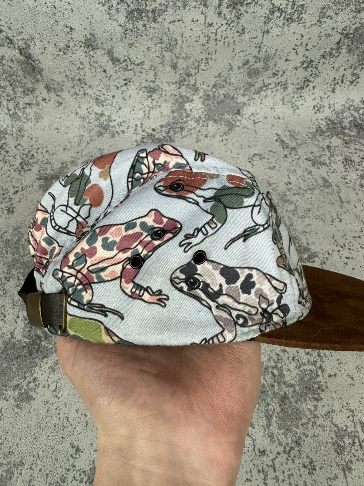 Designer Route One 90s Frog Pattern 5-Panel Hat Faux Suede Brim Size ONE SIZE - 4 Thumbnail