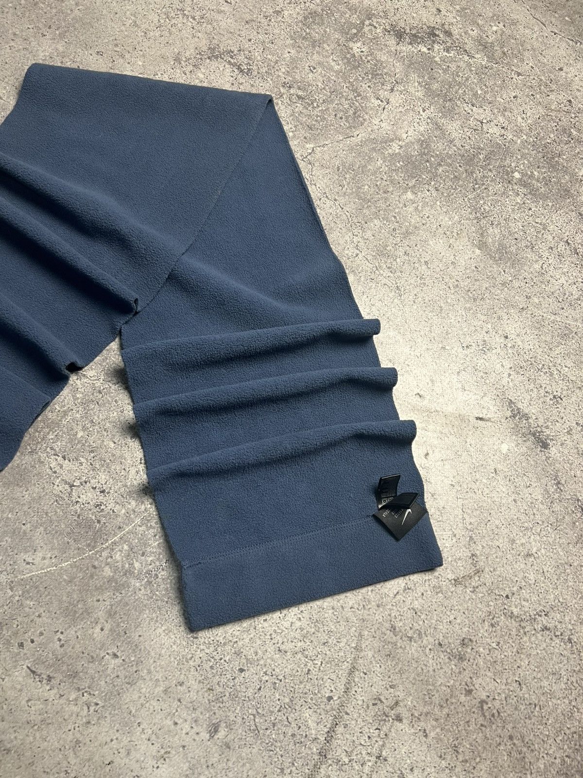 Nike Vintage Nike Scarf 90s Size ONE SIZE - 3 Thumbnail