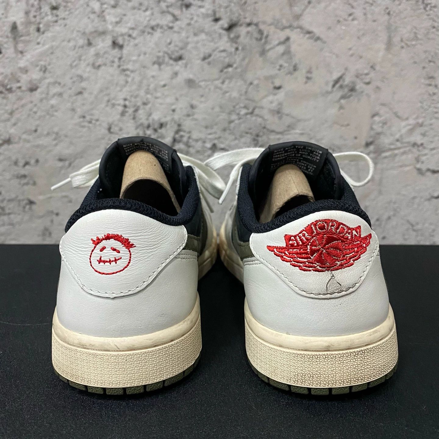 Aje AJ1 Reverse Swoosh Shoes, Size: 39 Size US 9 / IT 39 - 3 Thumbnail