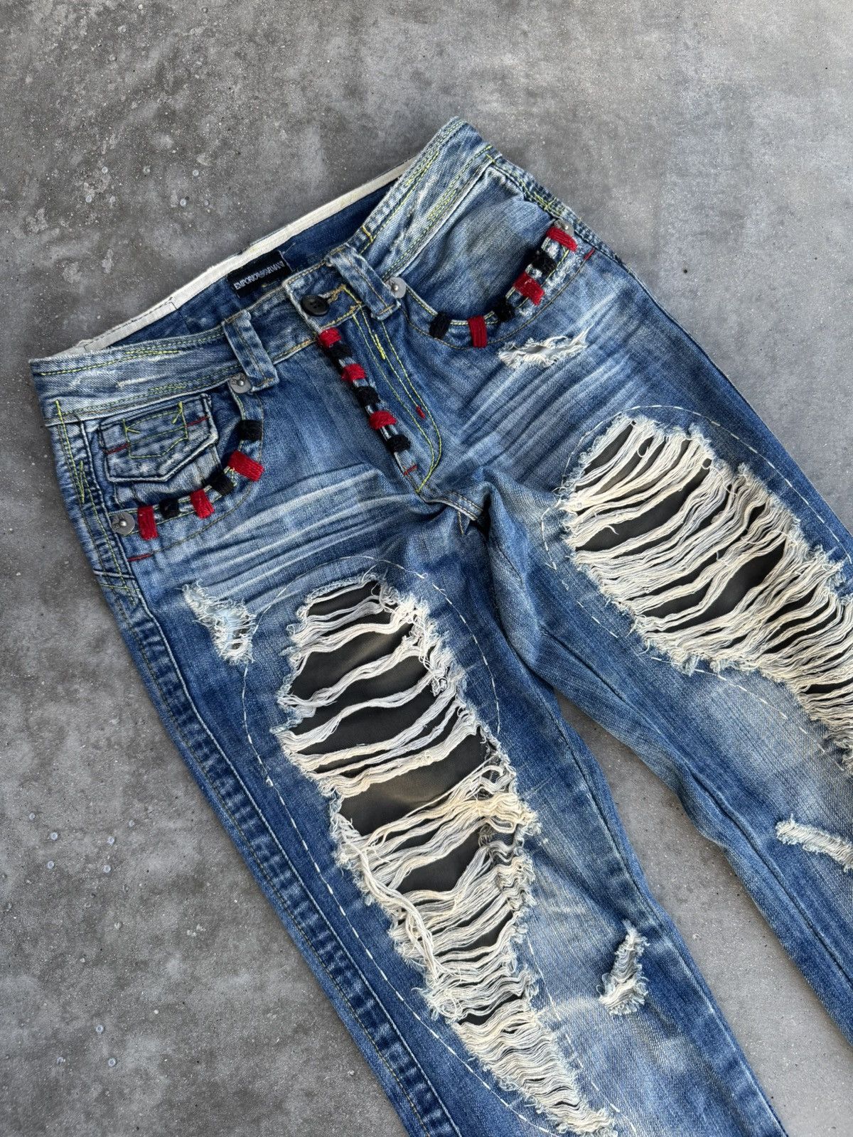Giorgio Armani Rare Giorgio Armani Project Vintage Jeans luxury rare find Size US 29 - 2 Thumbnail