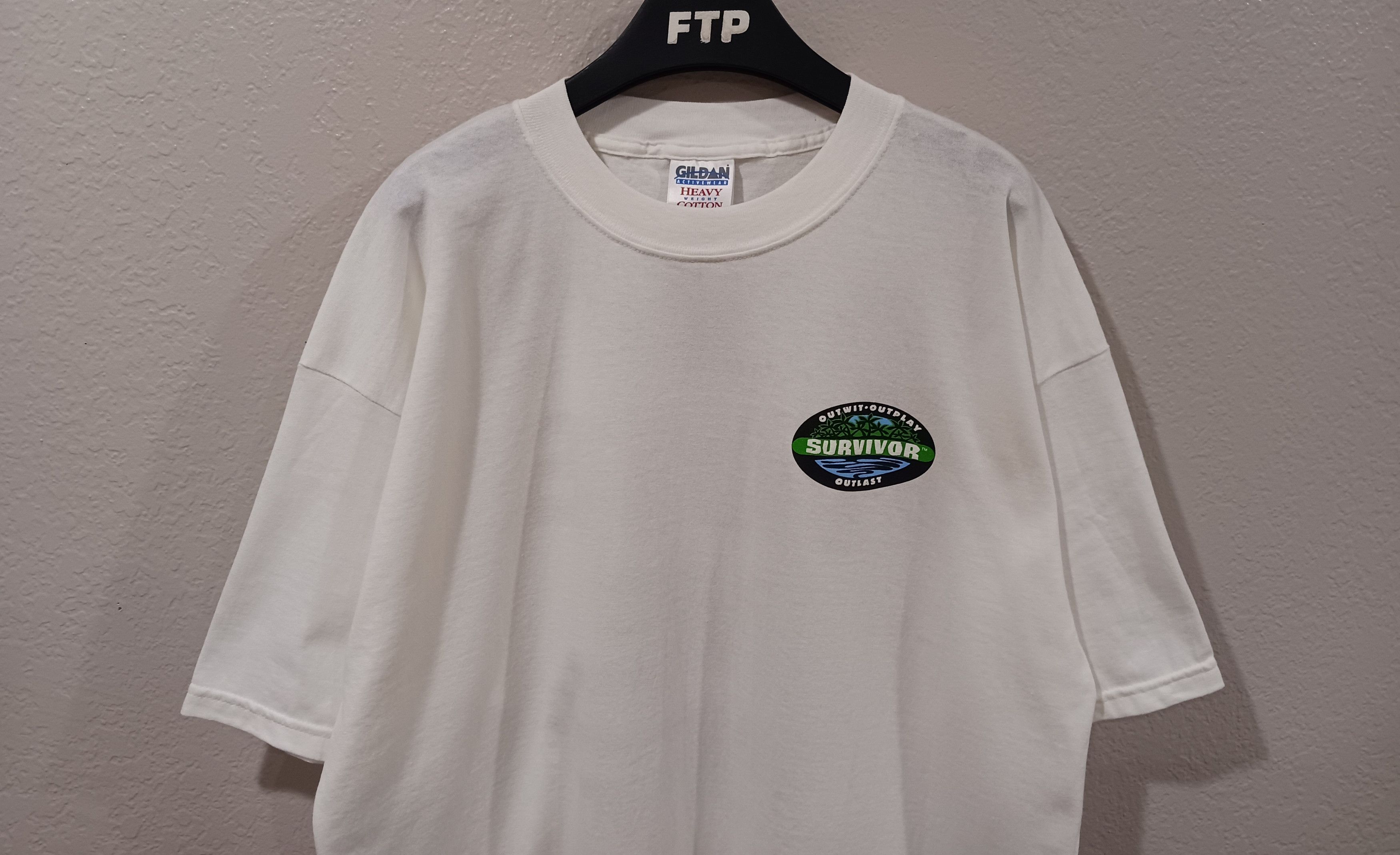 Gildan × Vintage Survivor Borneo "Don't Vote Me Off" Vintage 2000 Gildan Tee Size US XL / EU 56 / 4 - 7 Thumbnail
