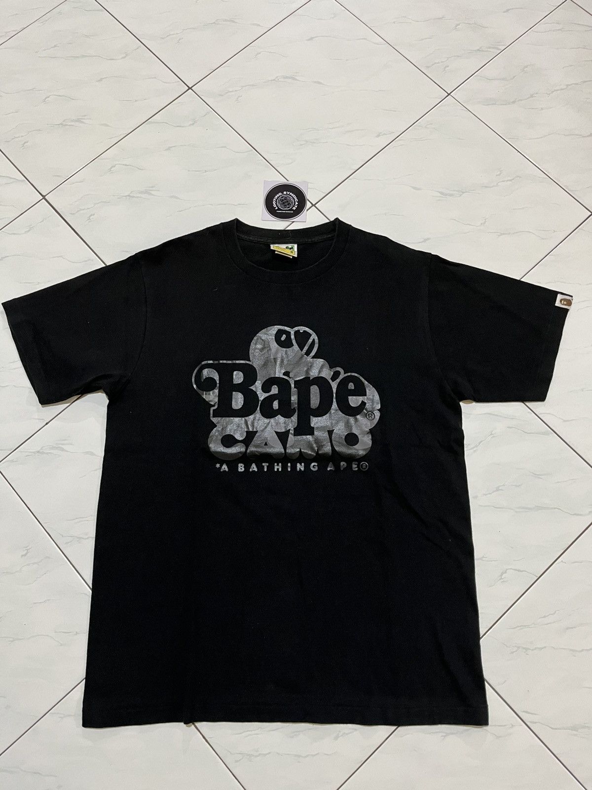 Bape 🔥 Vintage Bape Camo Tee Size US M / EU 48-50 / 2 - 2 Thumbnail