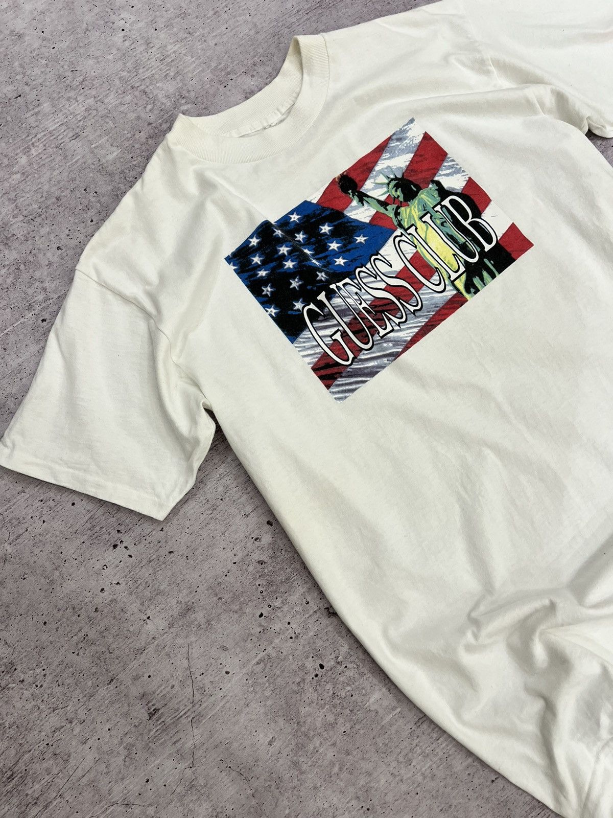 Guess 🩸RARE🩸Guess Club Vintage Made in USA T Shirt Size US L / EU 52-54 / 3 - 4 Thumbnail