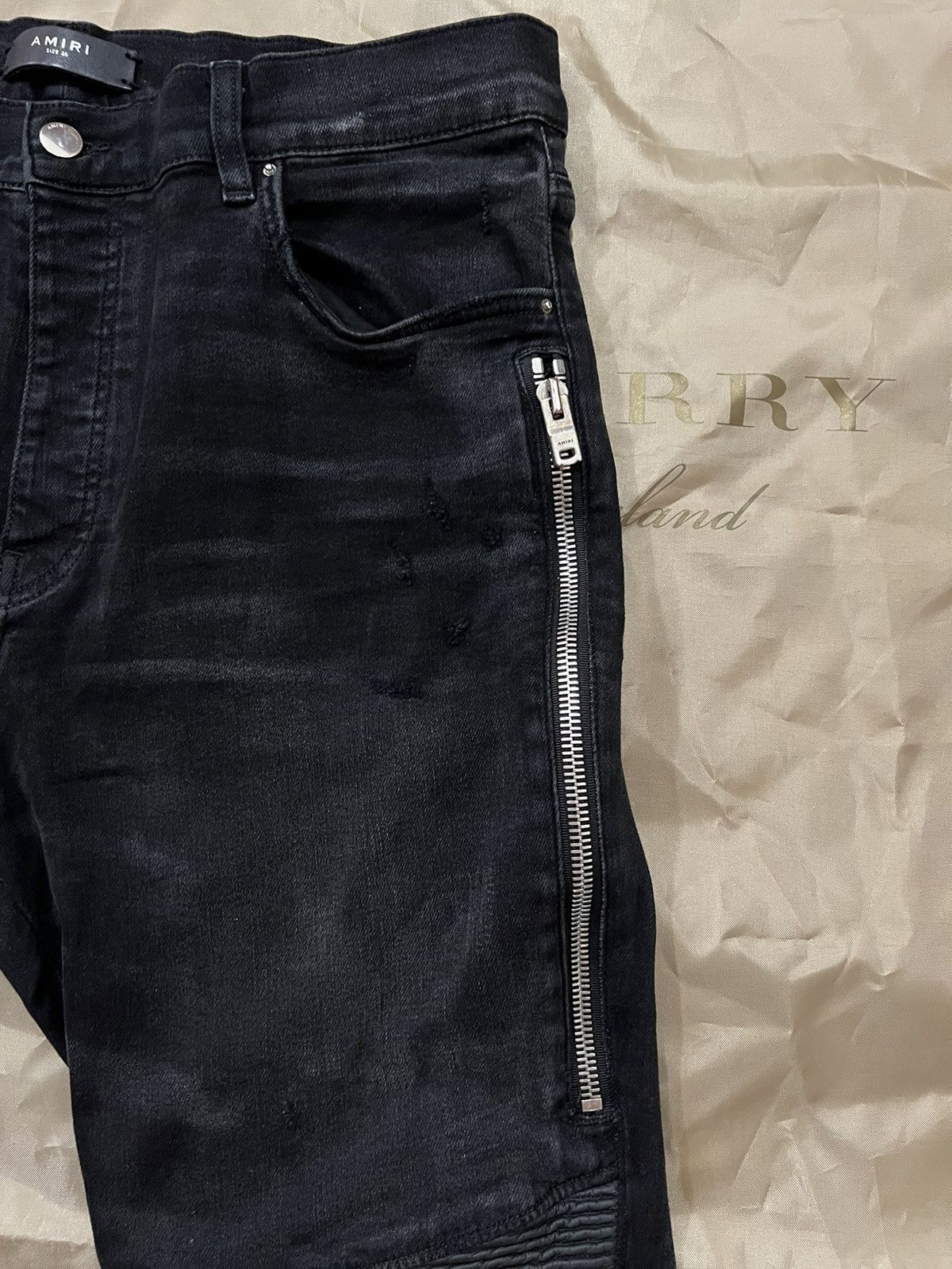 Amiri Amiri MX2 High Rise Skinny Jeans 'Black' size 36 $2500 Size US 36 / EU 52 - 3 Thumbnail