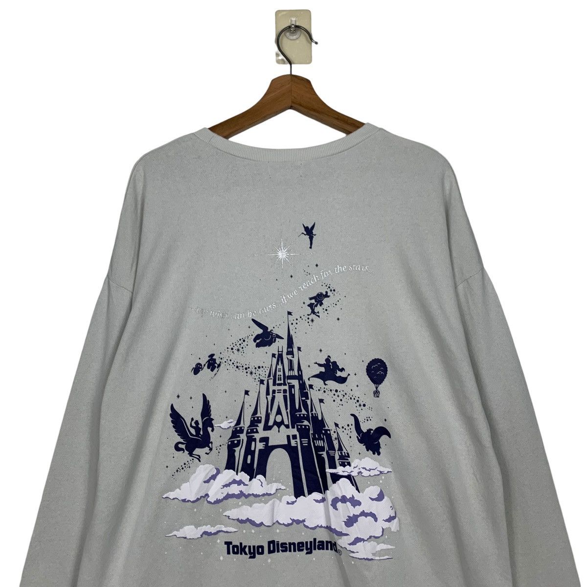 Disney TOKYO DISNEYLAND Graphics Crewneck Sweatshirt #3574-C163 Size US L / EU 52-54 / 3 - 2 Thumbnail