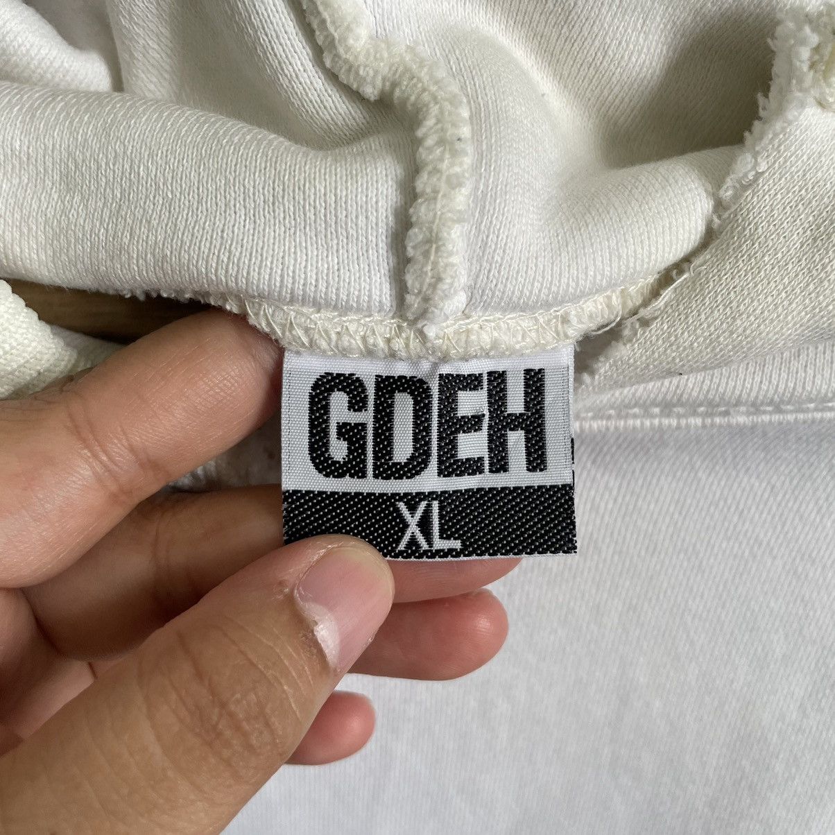 GOODENOUGH Vintage Goodenough Sunfaded Hoodie Size US XL / EU 56 / 4 - 7 Thumbnail