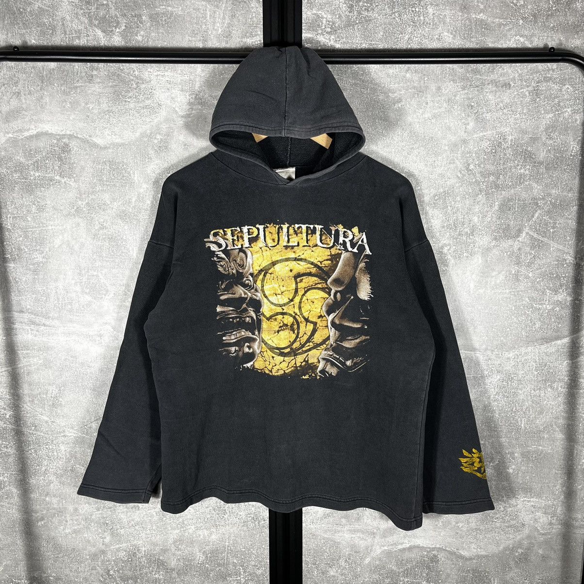 Band Tees SEPULTURA 90S VINTAGE MASK HOODIE SWEATSHIRT AGAINST Size US XL / EU 56 / 4 - 1 Thumbnail