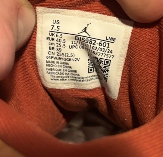 Jordan Brand Air Jordan 13 Retro Dune Red Size US 7.5 / EU 40-41 - 6 Thumbnail